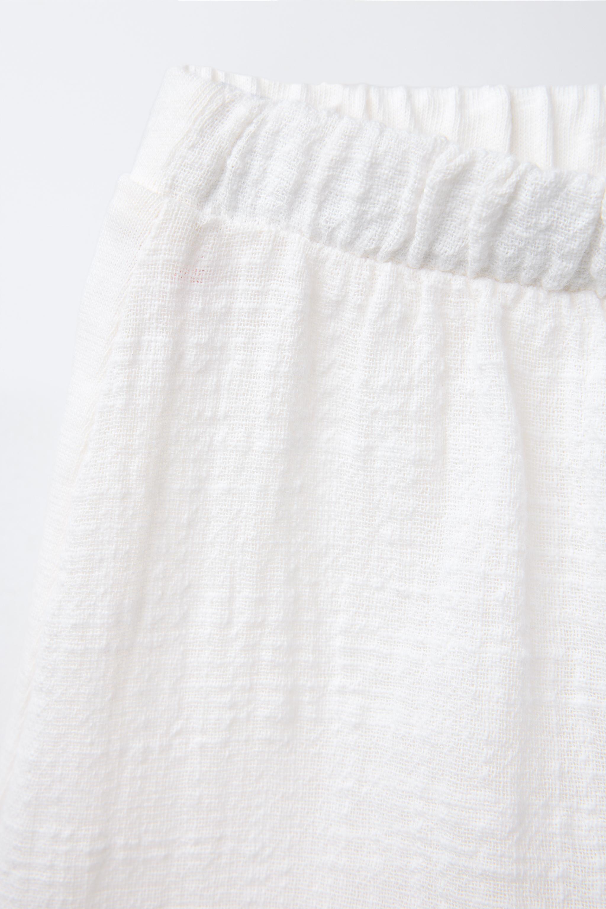 PLAIN COMBINATION BERMUDA SHORTS