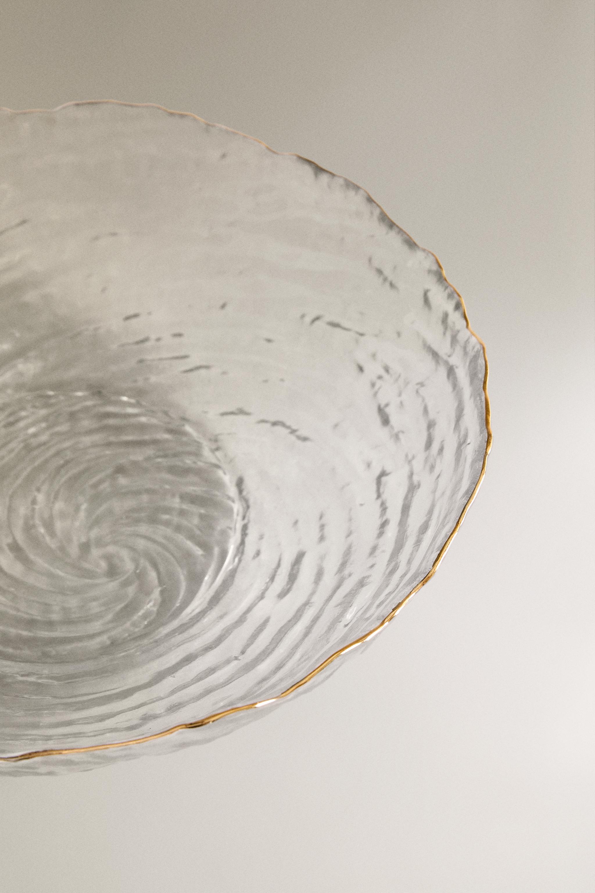 GLASS SALAD BOWL WITH A GOLDEN RIM