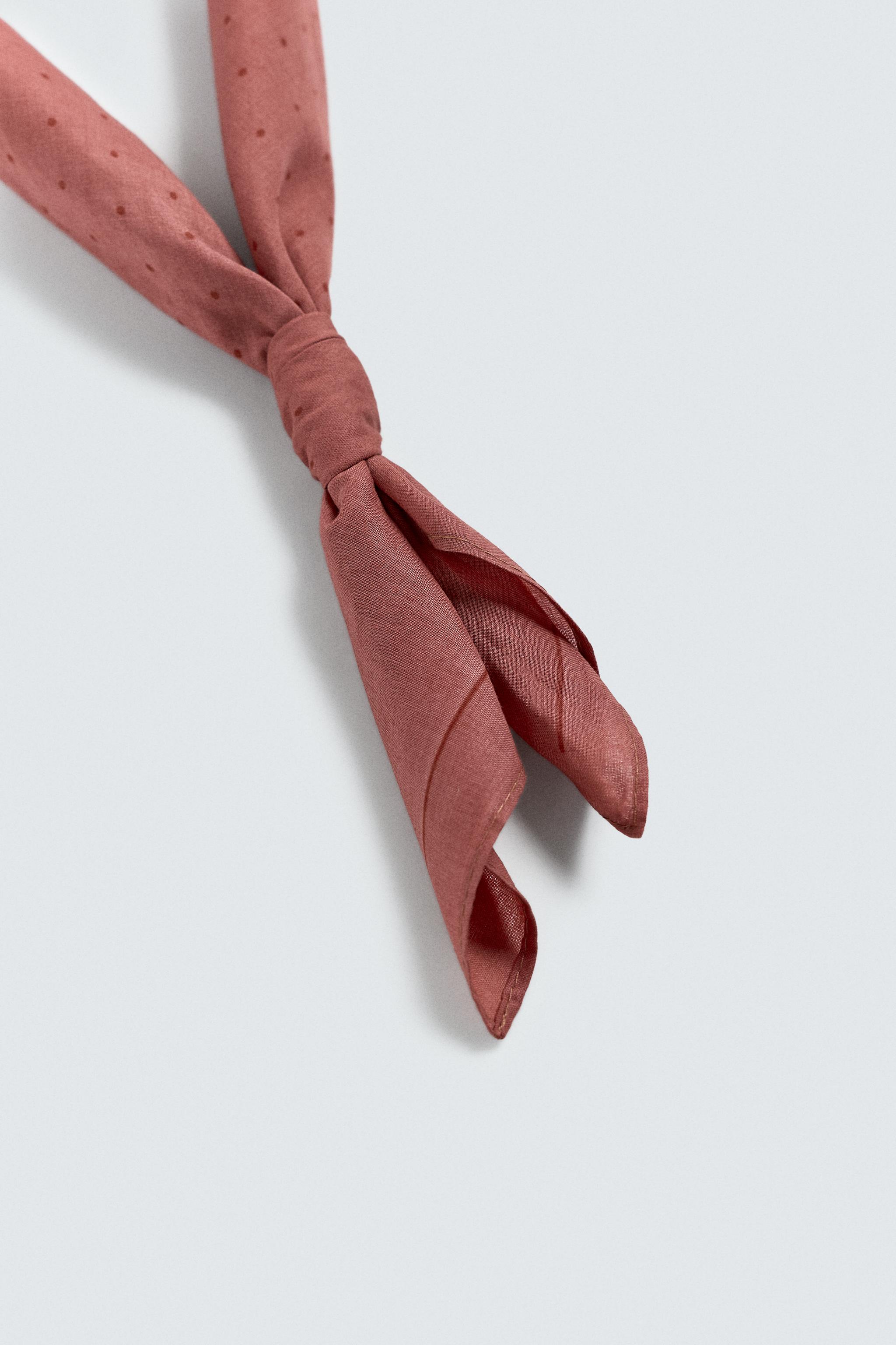 POLKA DOT PRINT BANDANA