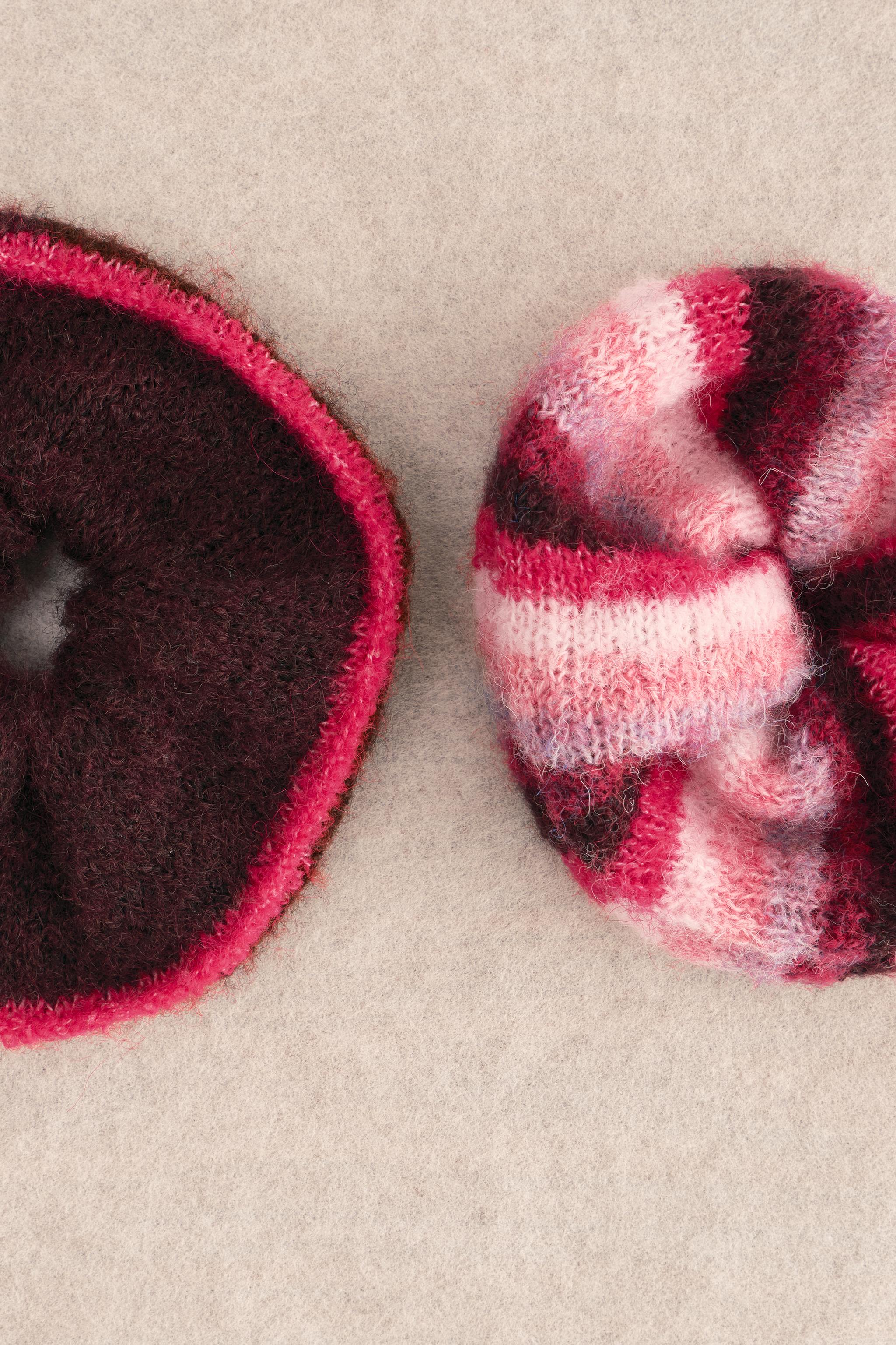 ZARA TIMELESS - TWO-PACK OF STRIPED KNIT HAIR TIES WITH WOOL