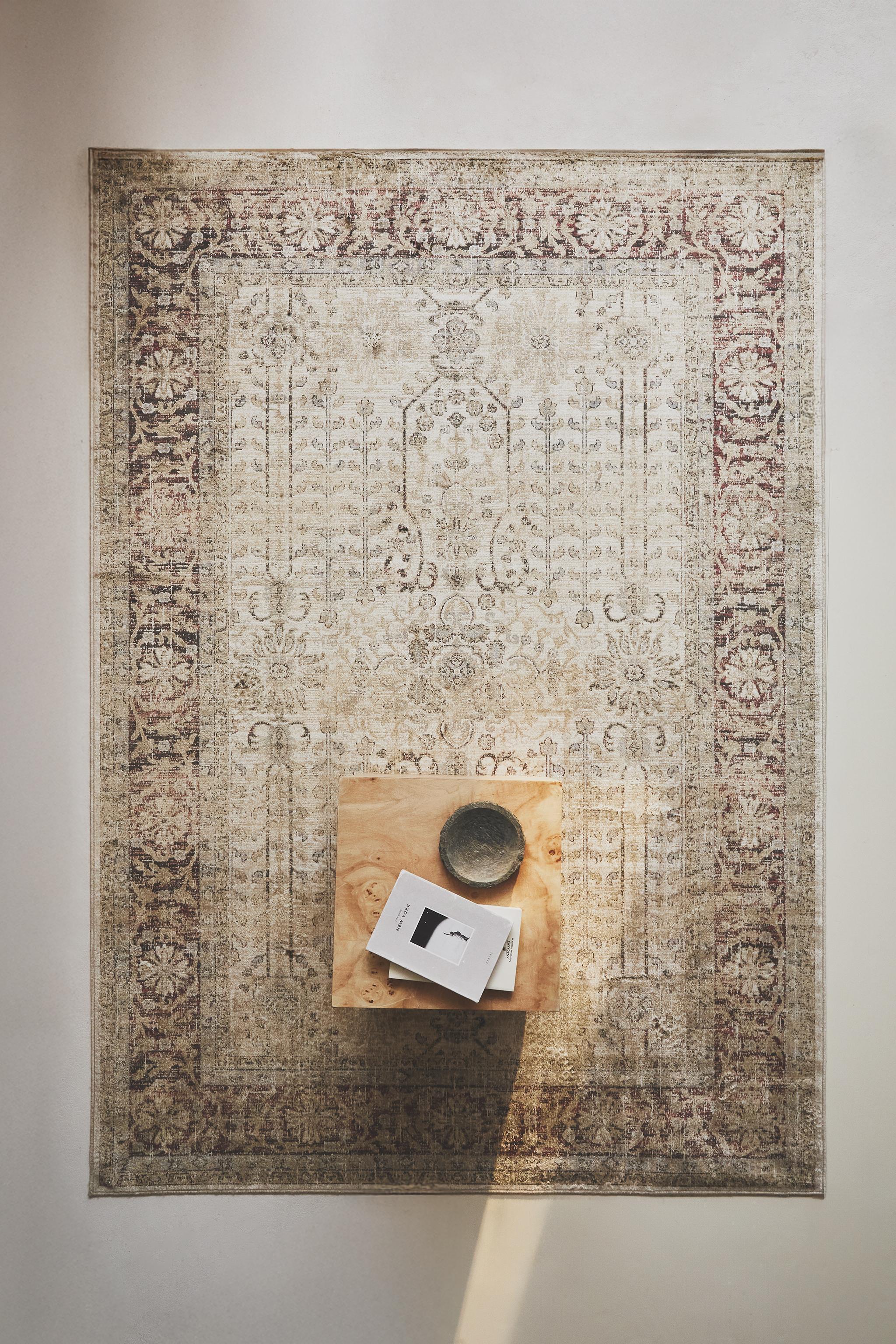 RECTANGULAR VINTAGE-EFFECT RUG
