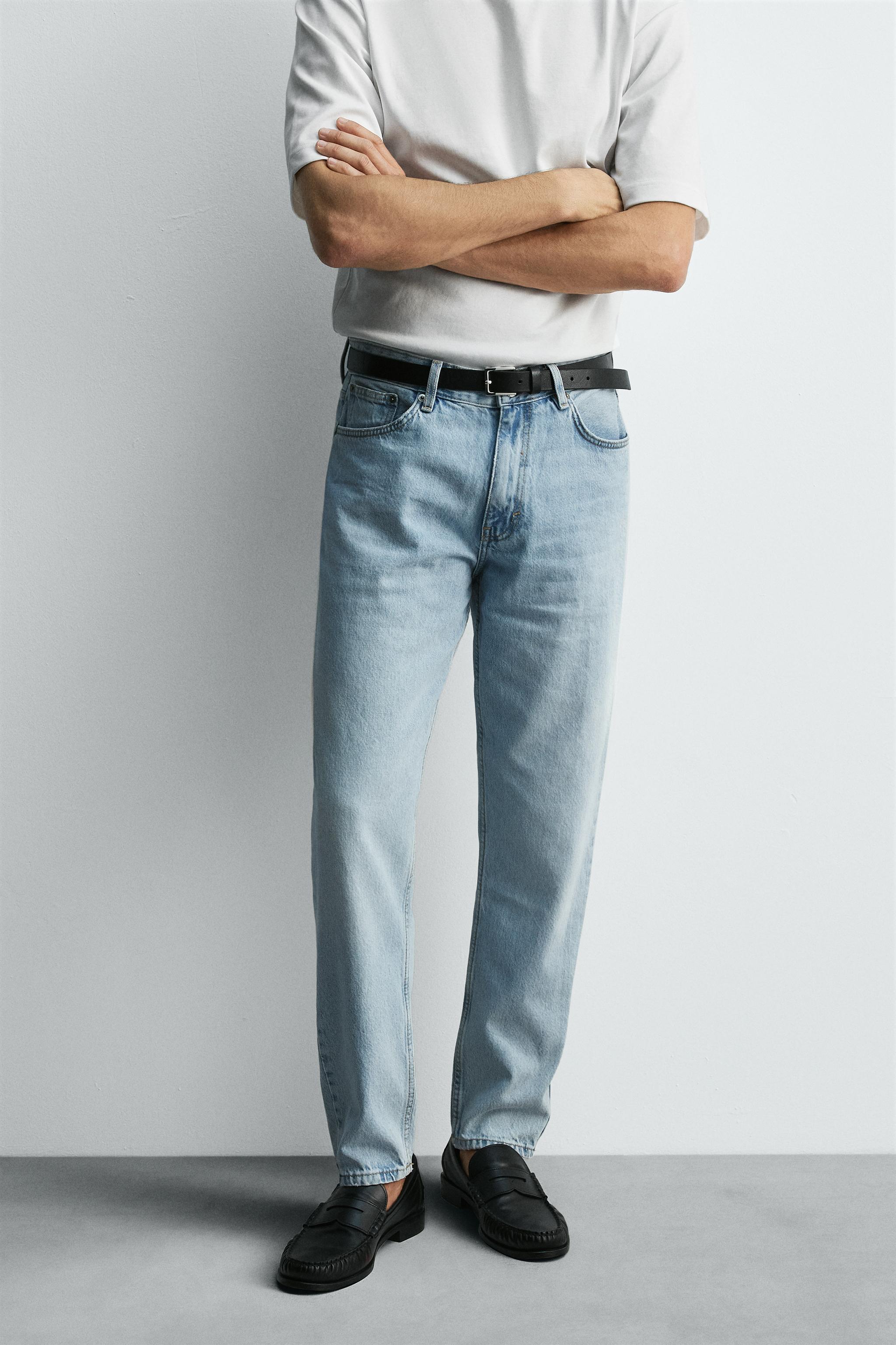 SLIM TAPERED FIT JEANS