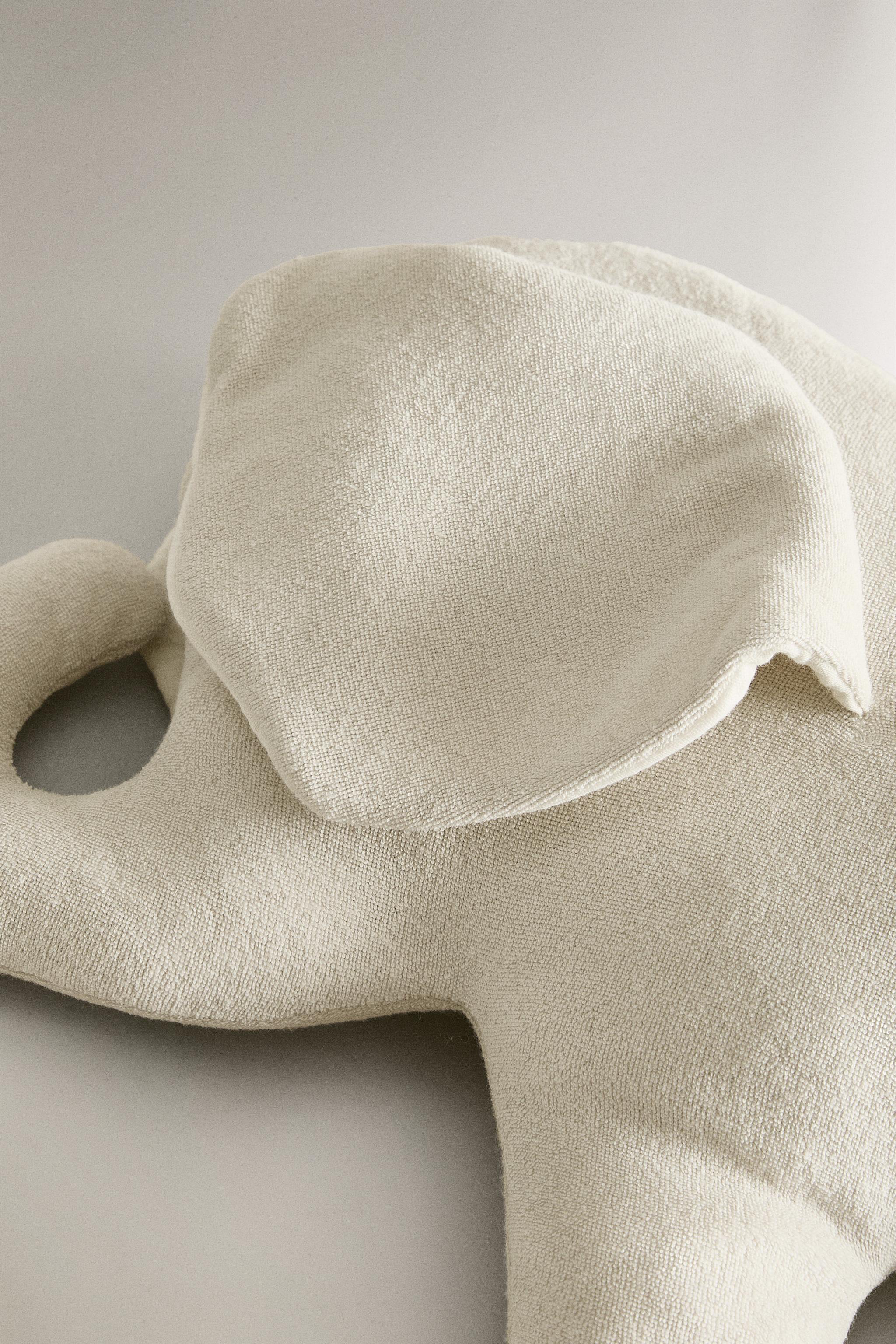 CHILDREN'S ELEPHANT THROW PILLOW