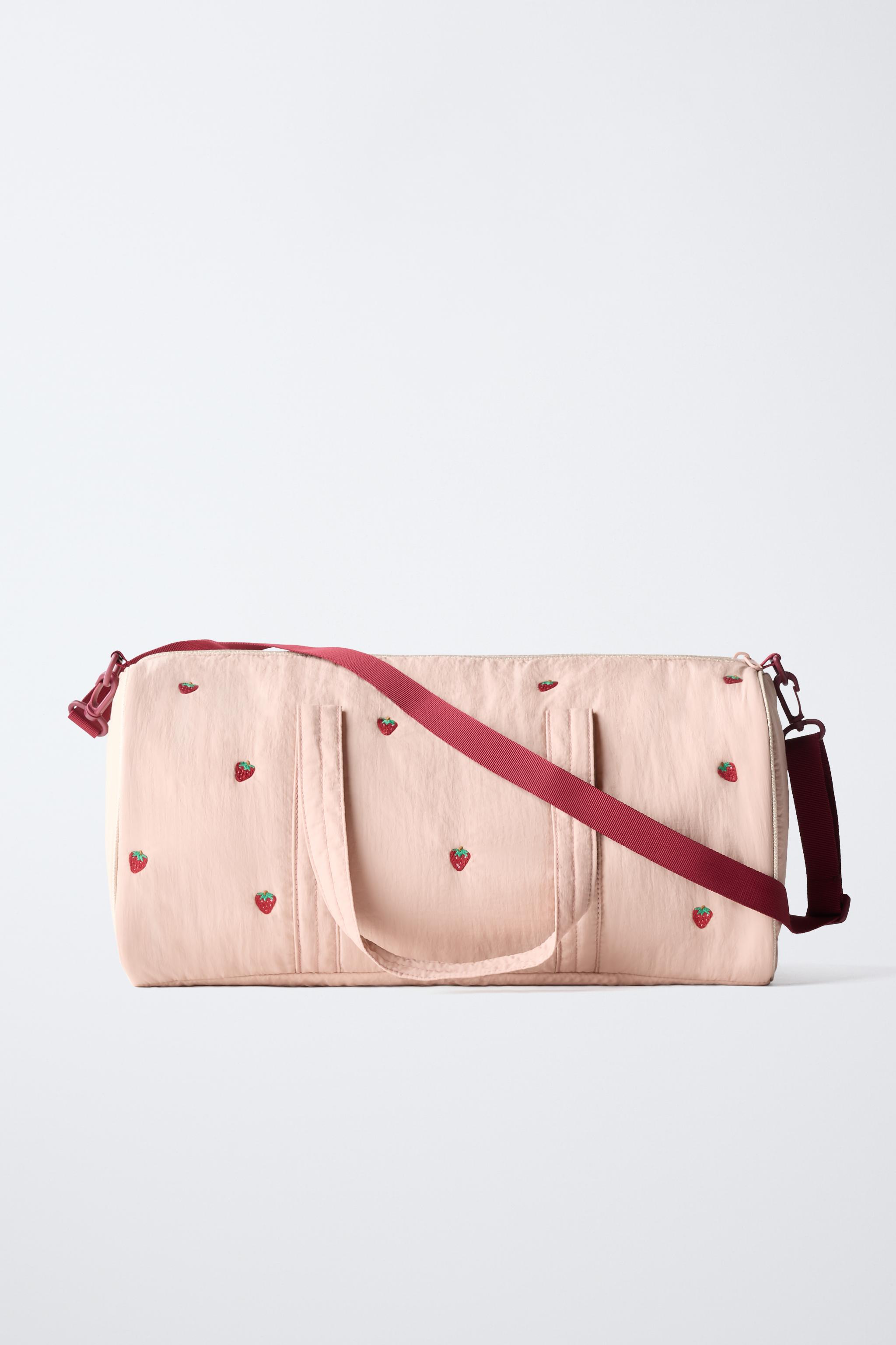 STRAWBERRY BOWLING BAG