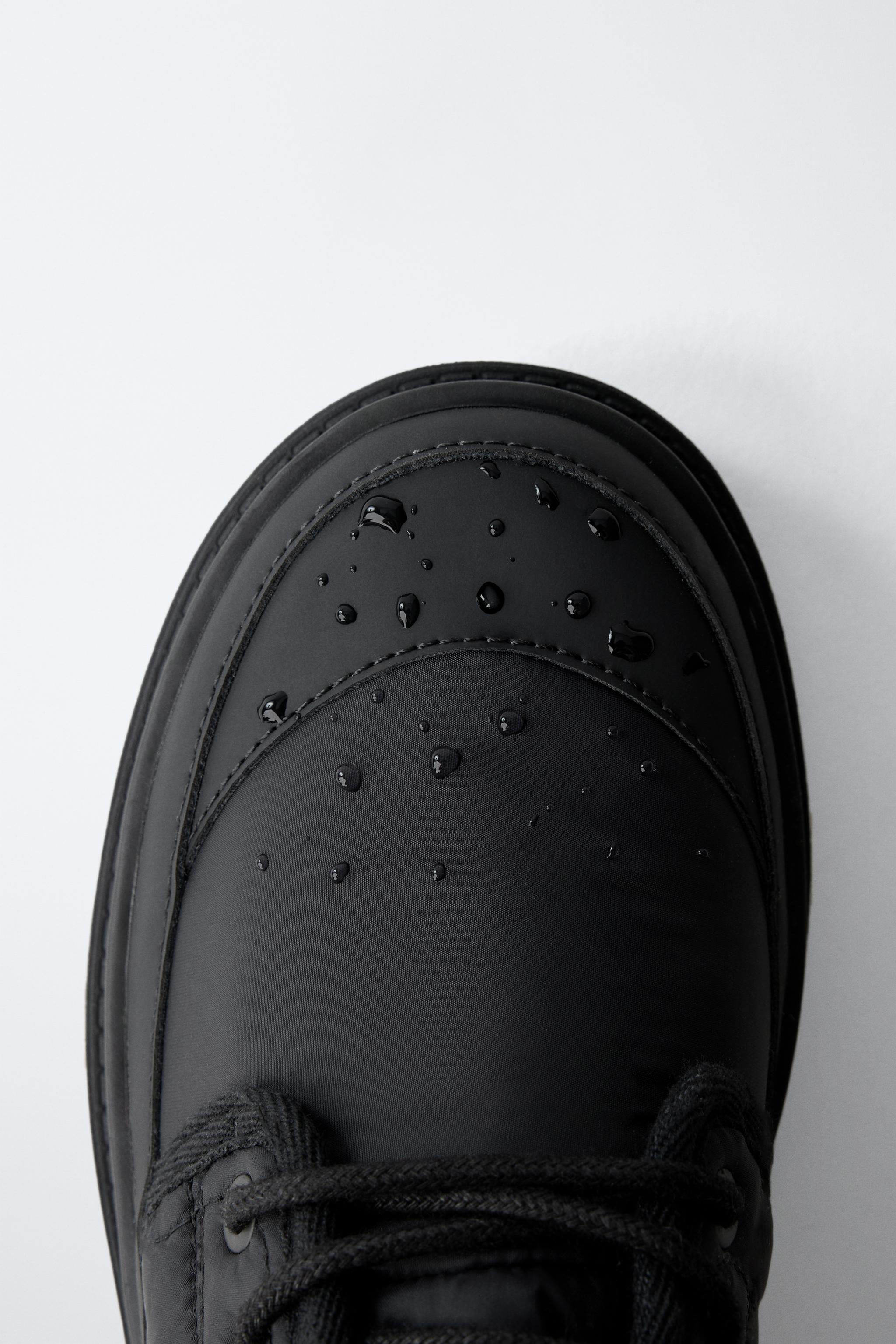 QUILTED LACED ANKLE BOOTS