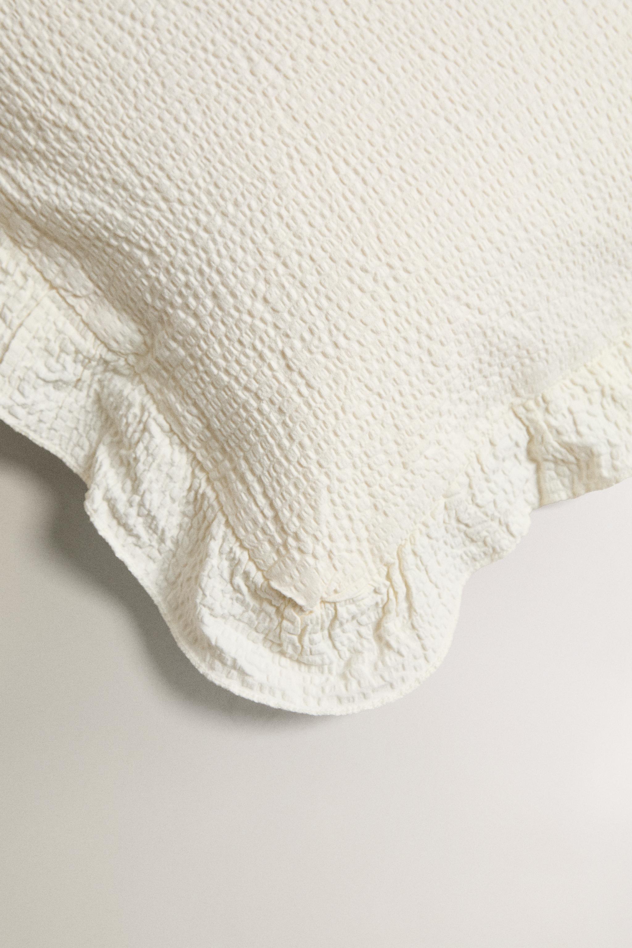 CHILDREN'S TEXTURED THROW PILLOW COVER