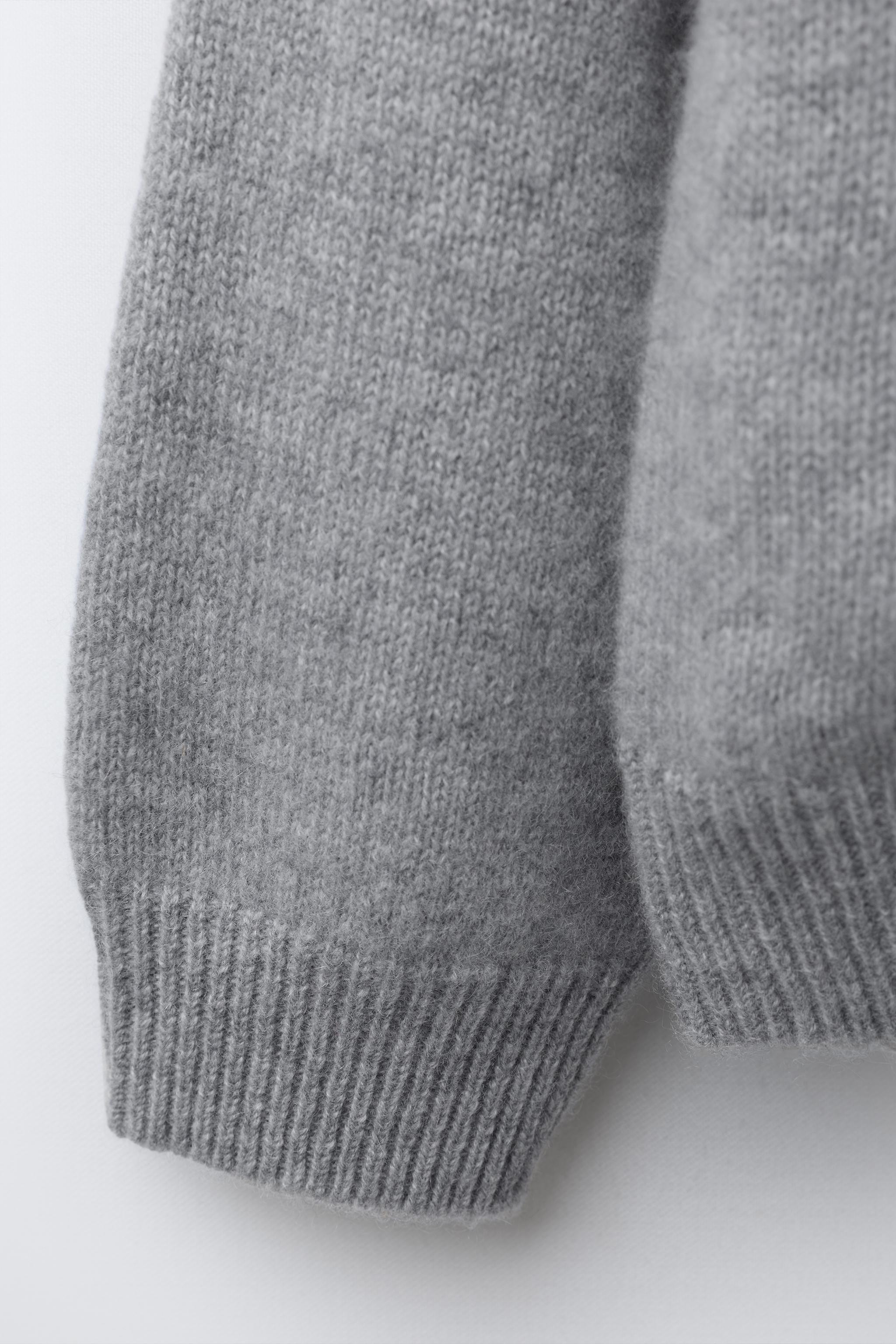 100% CASHMERE SWEATER