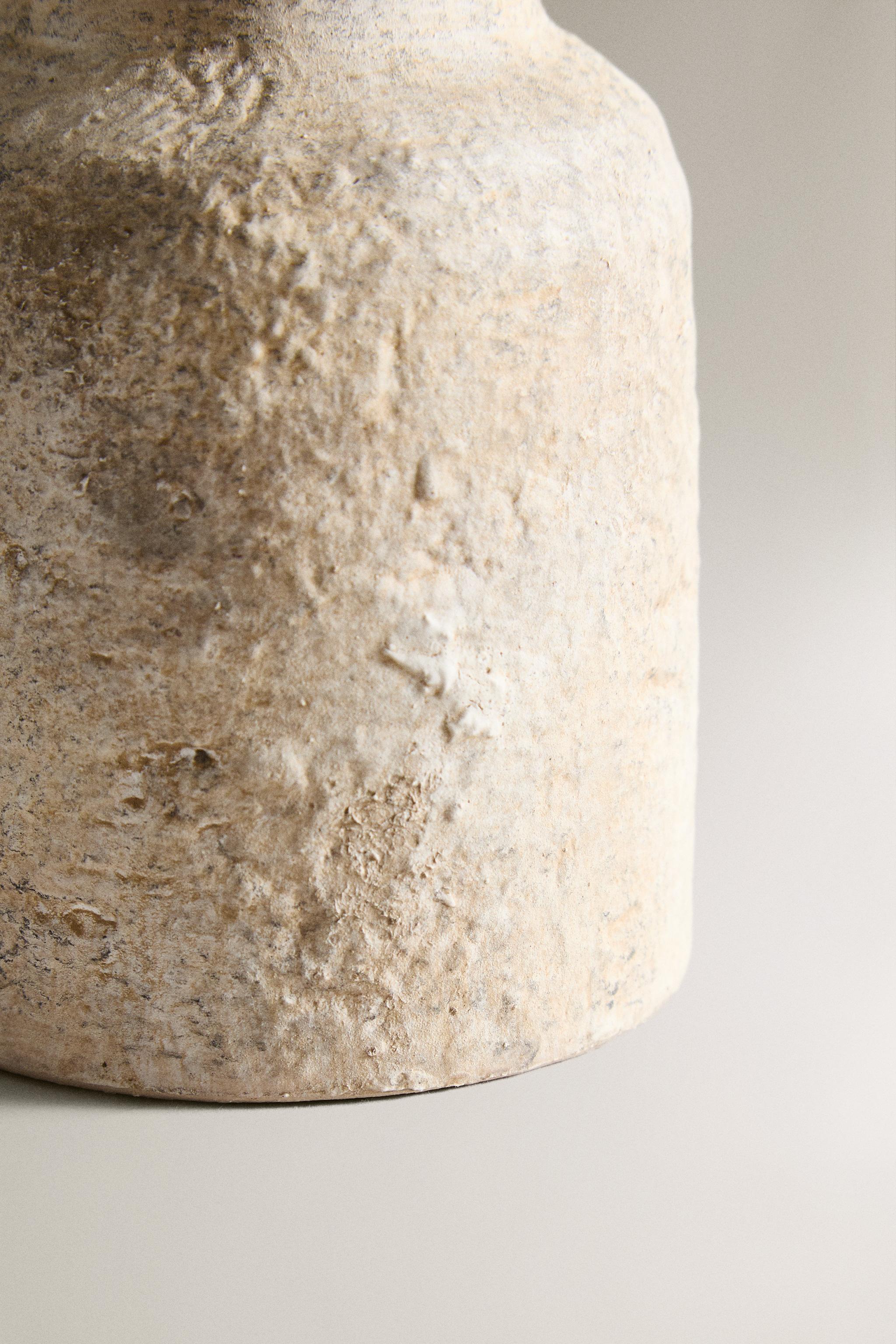 WHITE CERAMIC EMBELLISHER FOR SCENTED REED DIFFUSERS