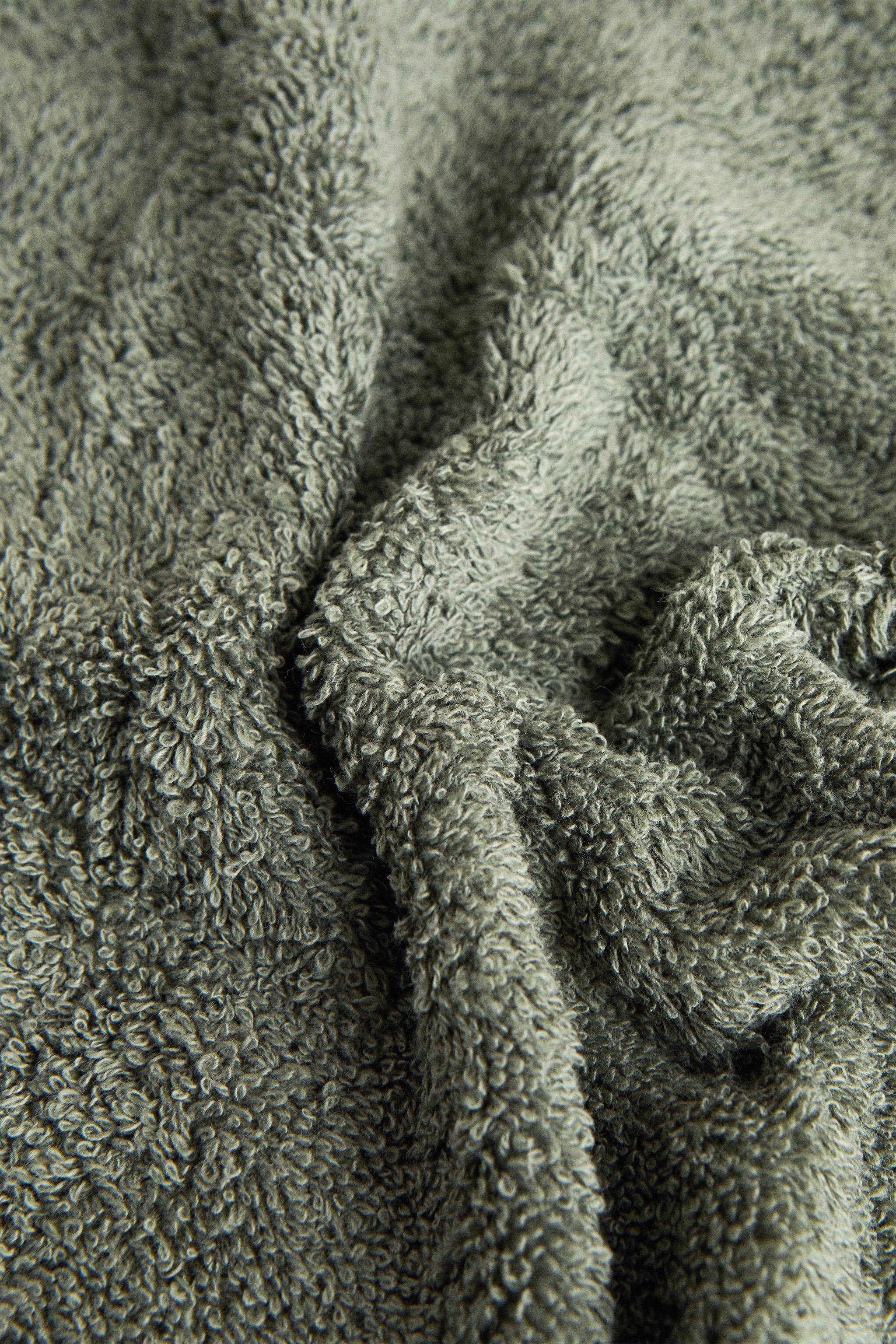 PACK OF COTTON HAND TOWELS (PACK OF 3)