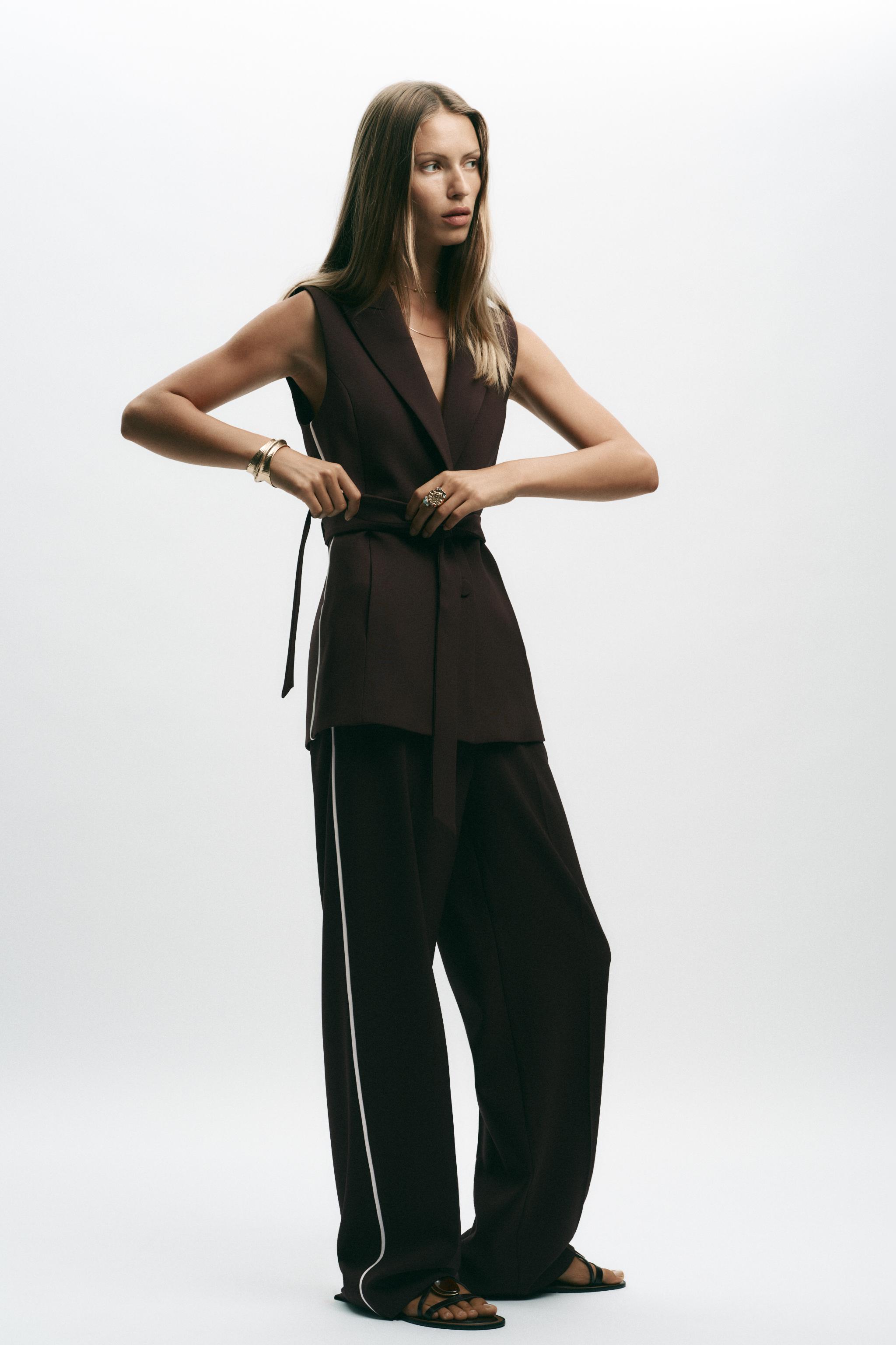 STRAIGHT LEG PANTS WITH SIDE STRIPE