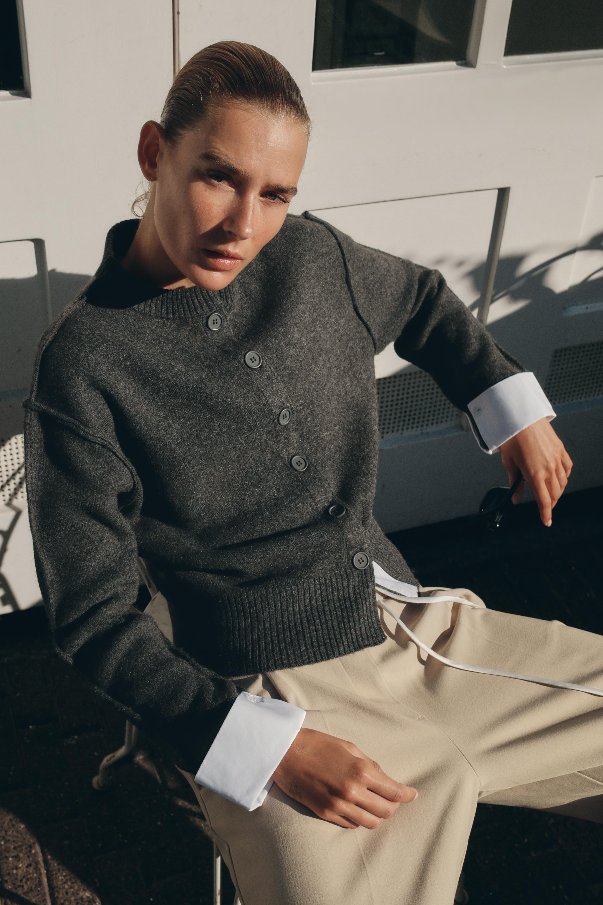 COMBINATION KNIT CARDIGAN