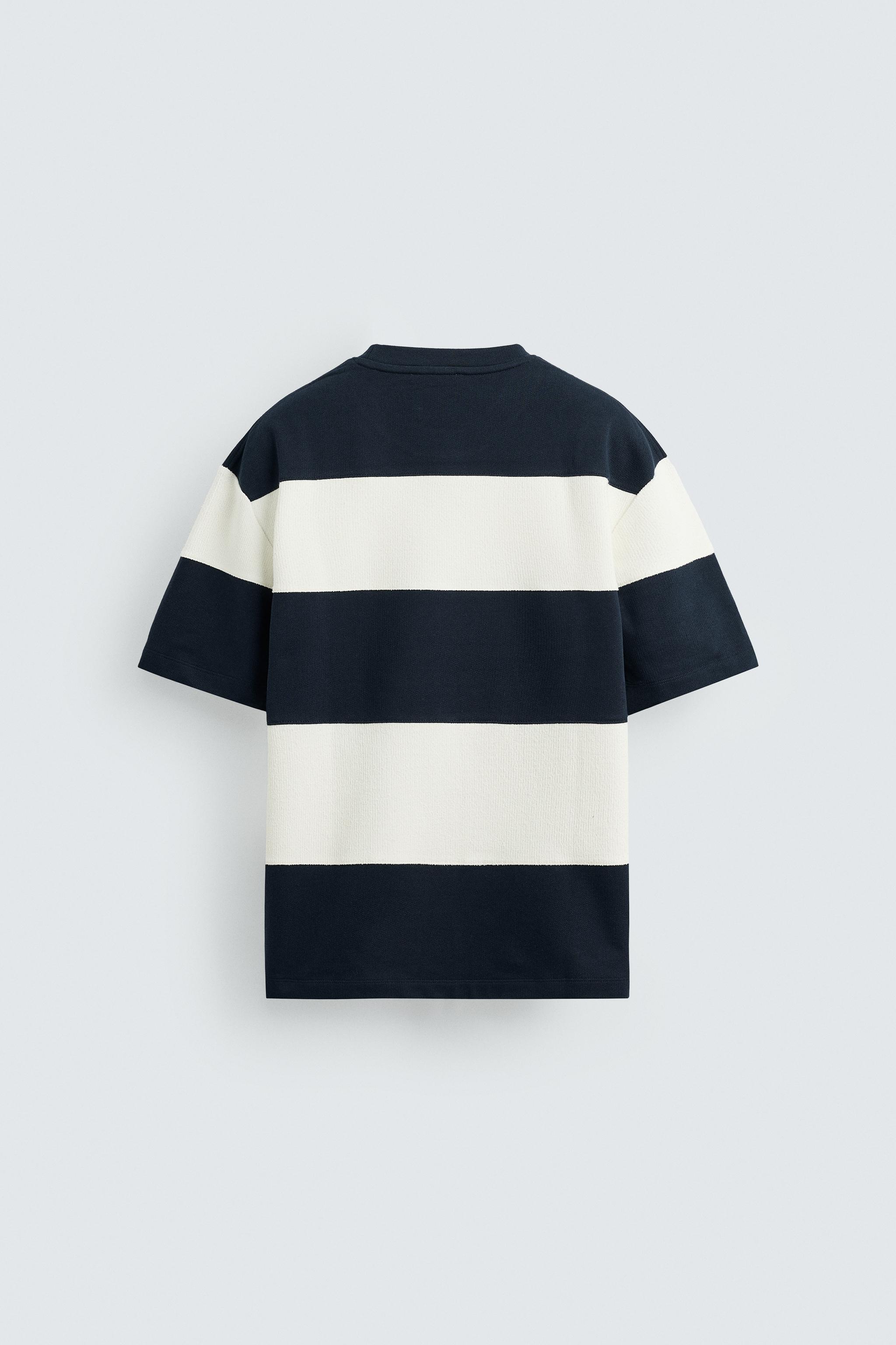 CONTRAST STRIPE SWEATSHIRT
