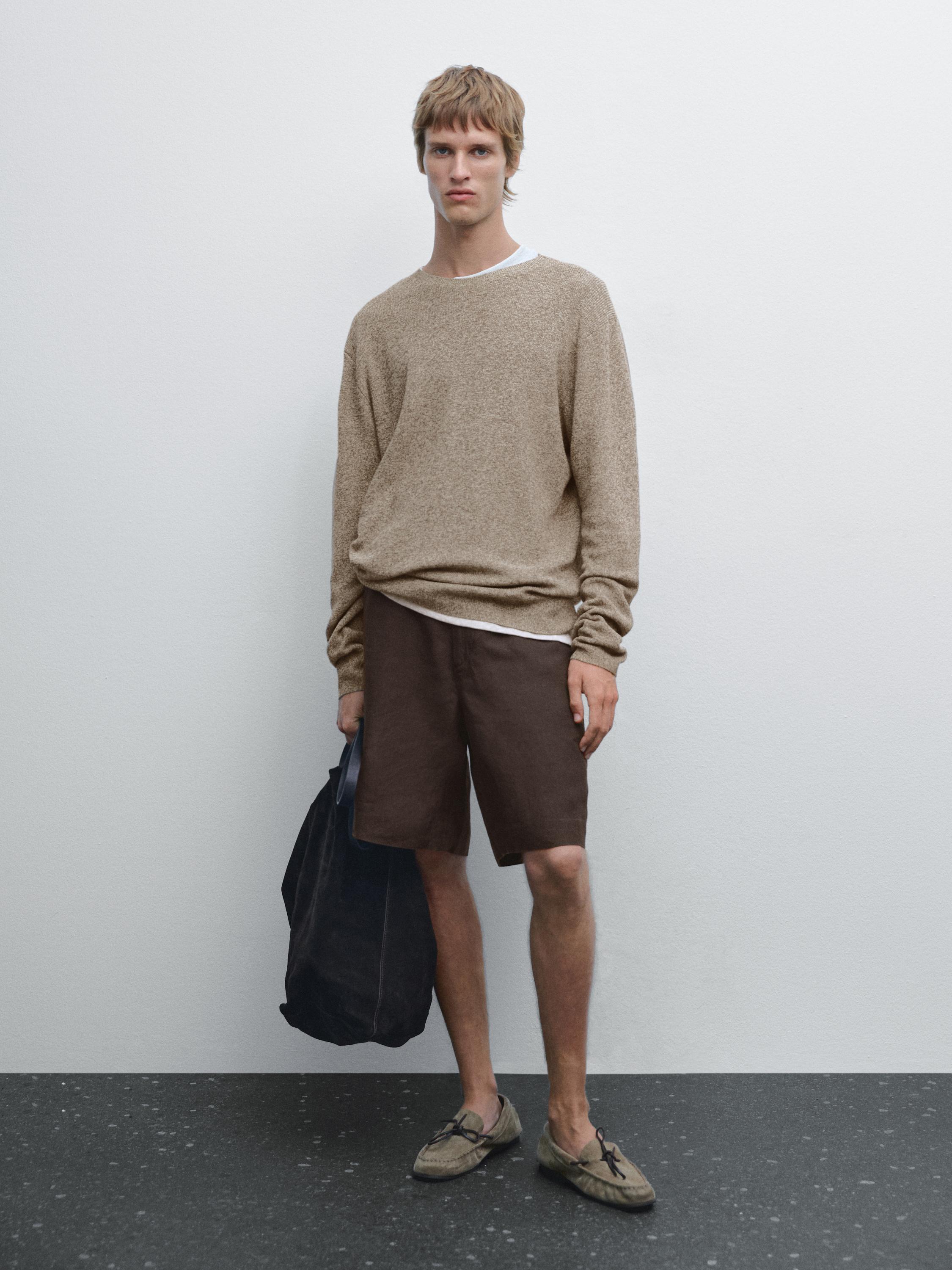 100% cotton mouliné knit sweater