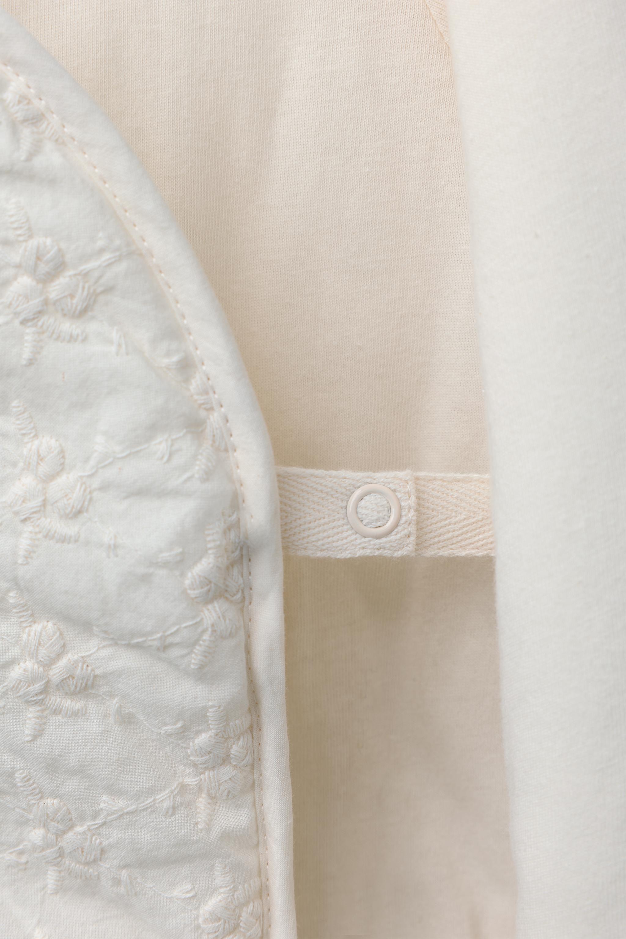 FLORAL EMBROIDERY QUILTED ROMPER