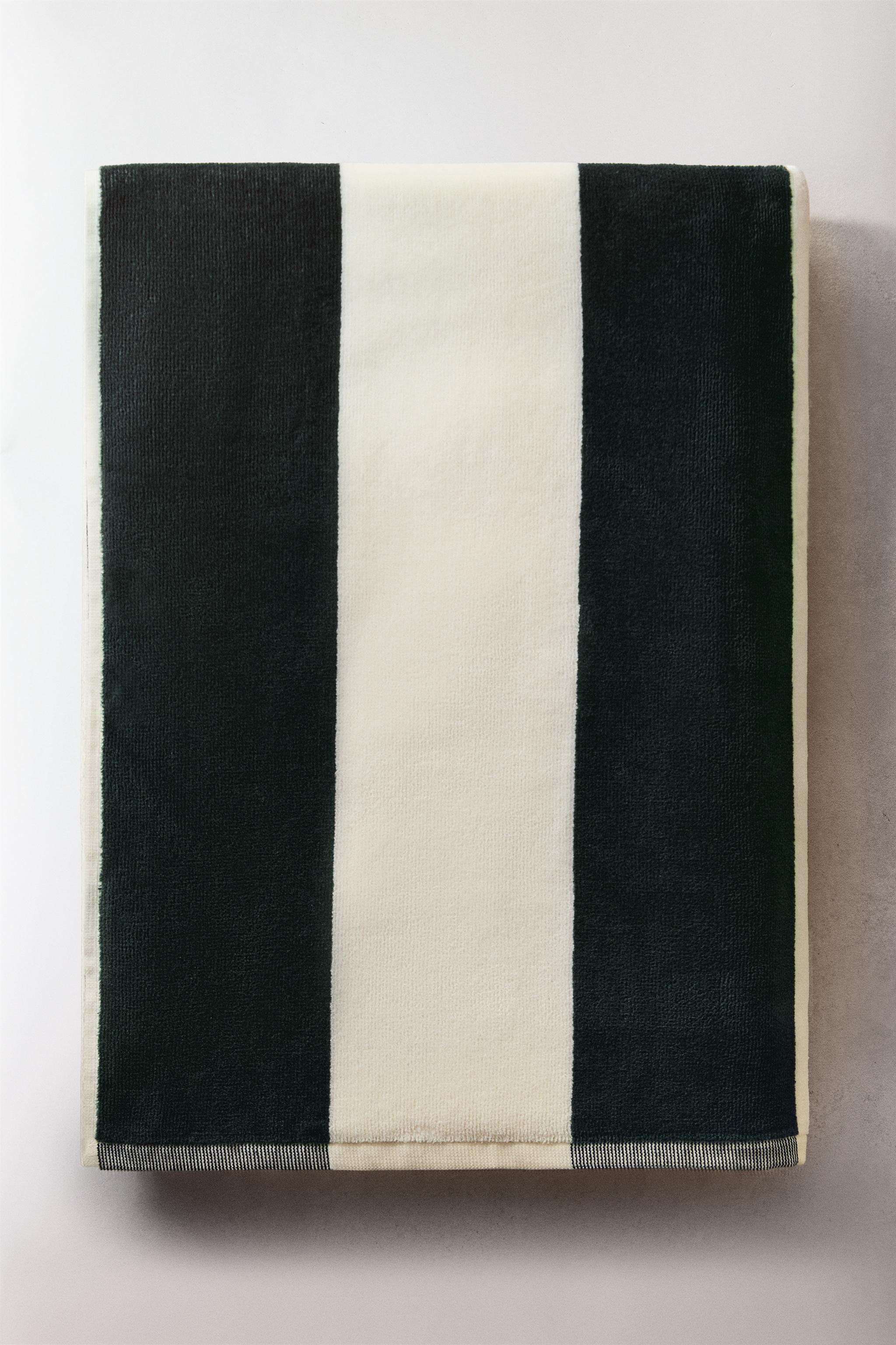WIDE STRIPE VELOUR BEACH TOWEL