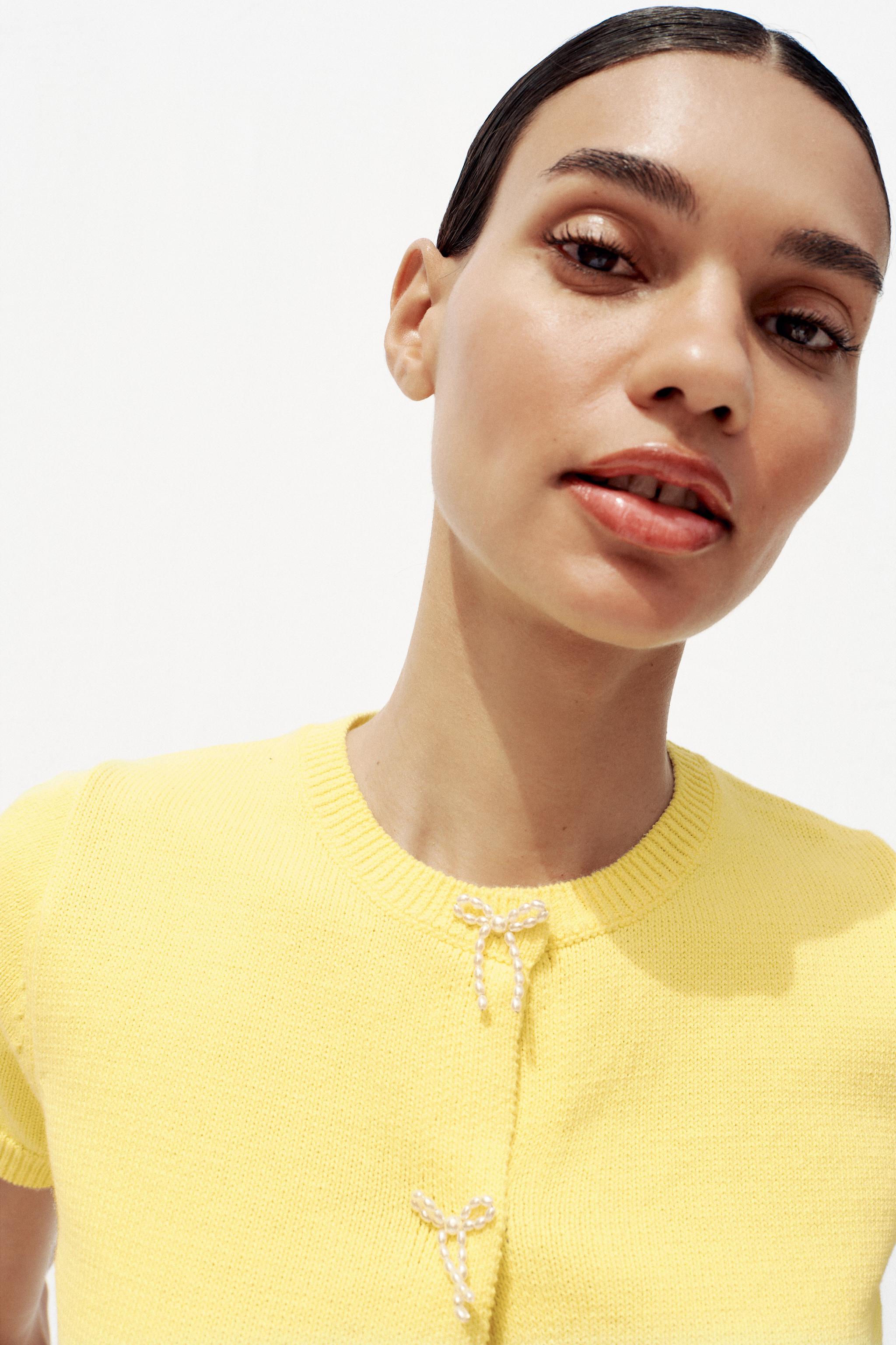 PEARL BOW KNIT CARDIGAN