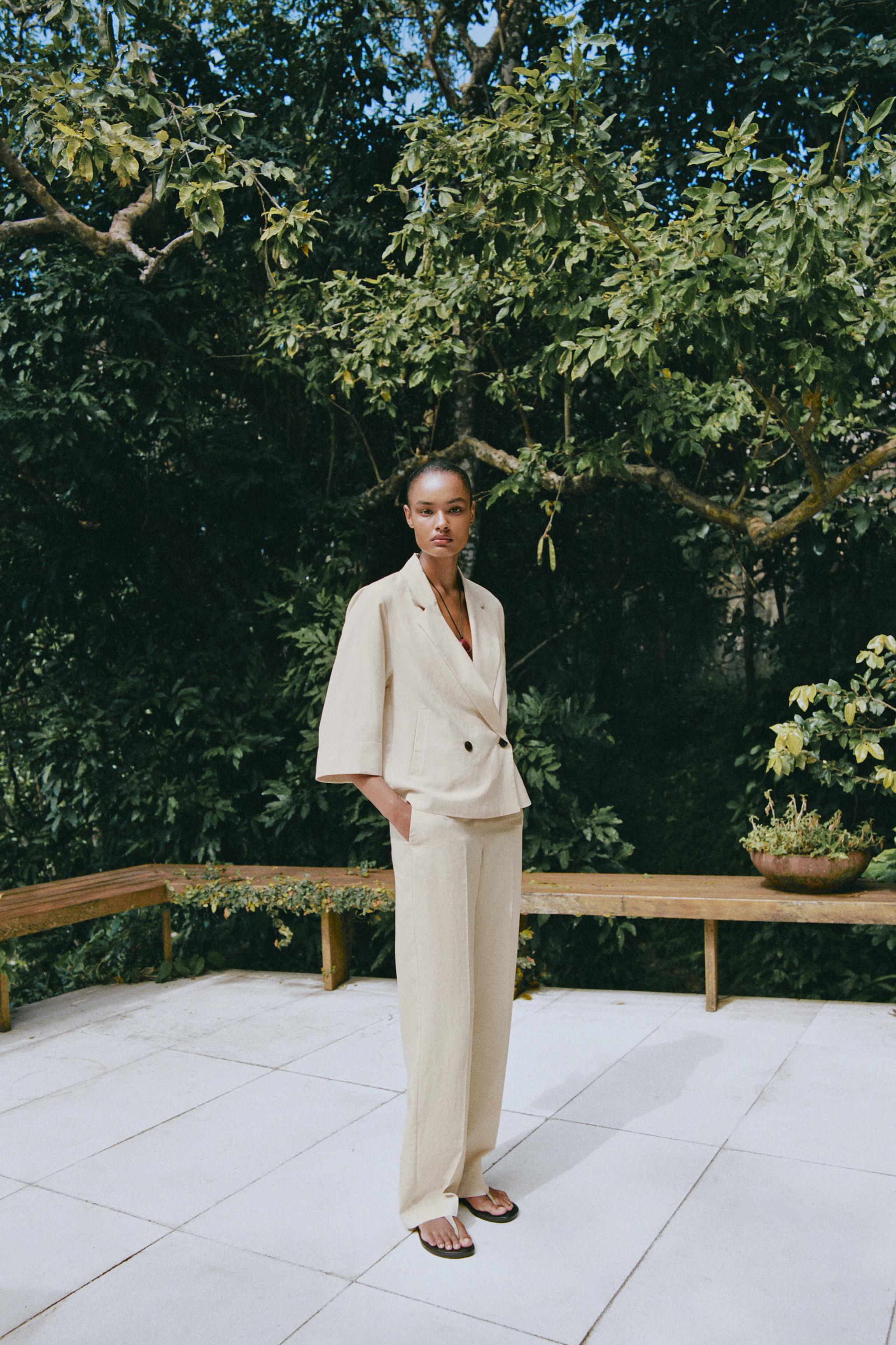 STRAIGHT LEG ELASTIC WAIST PANTS