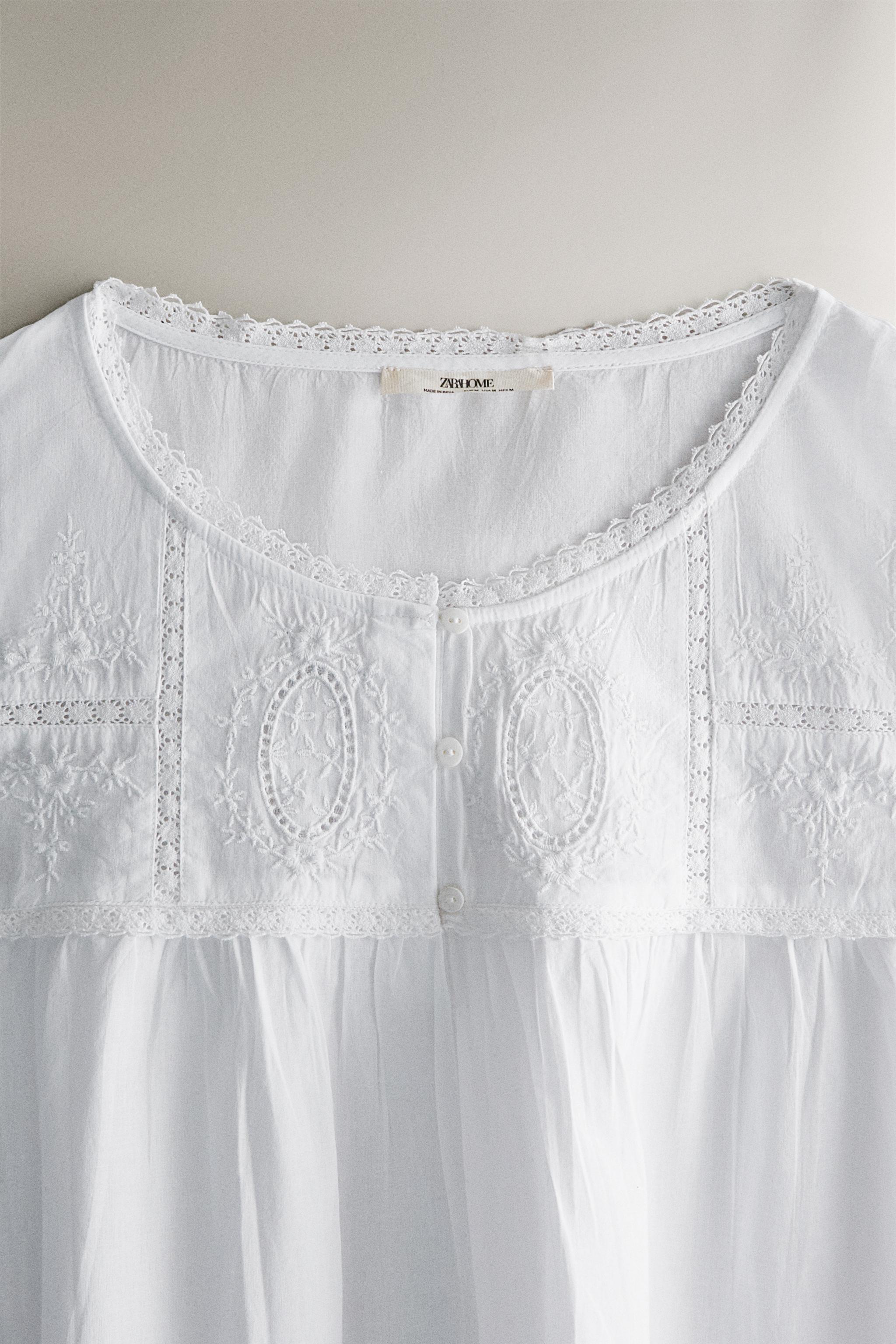 EMBROIDERED COTTON NIGHTGOWN
