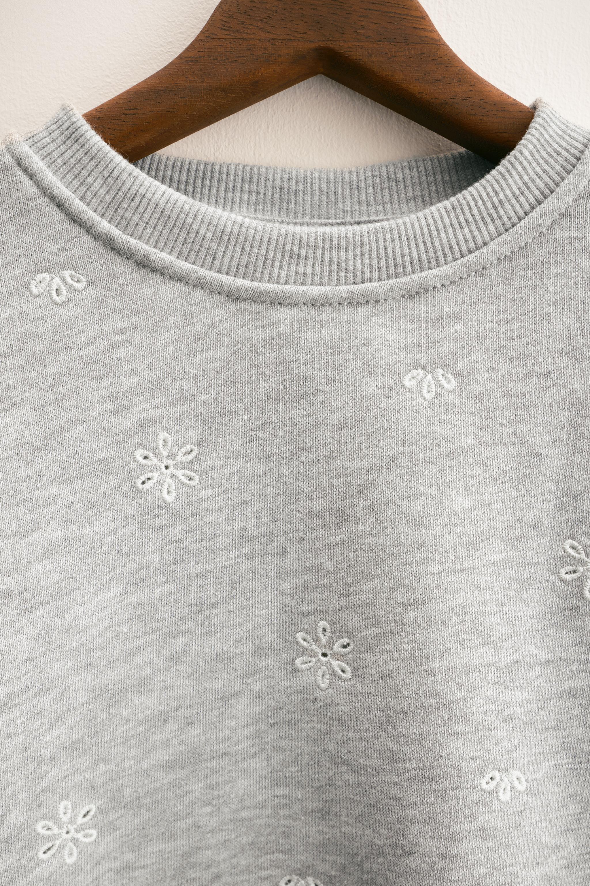 ZARA TIMELESS - FLORAL EMBROIDERED SWEATSHIRT