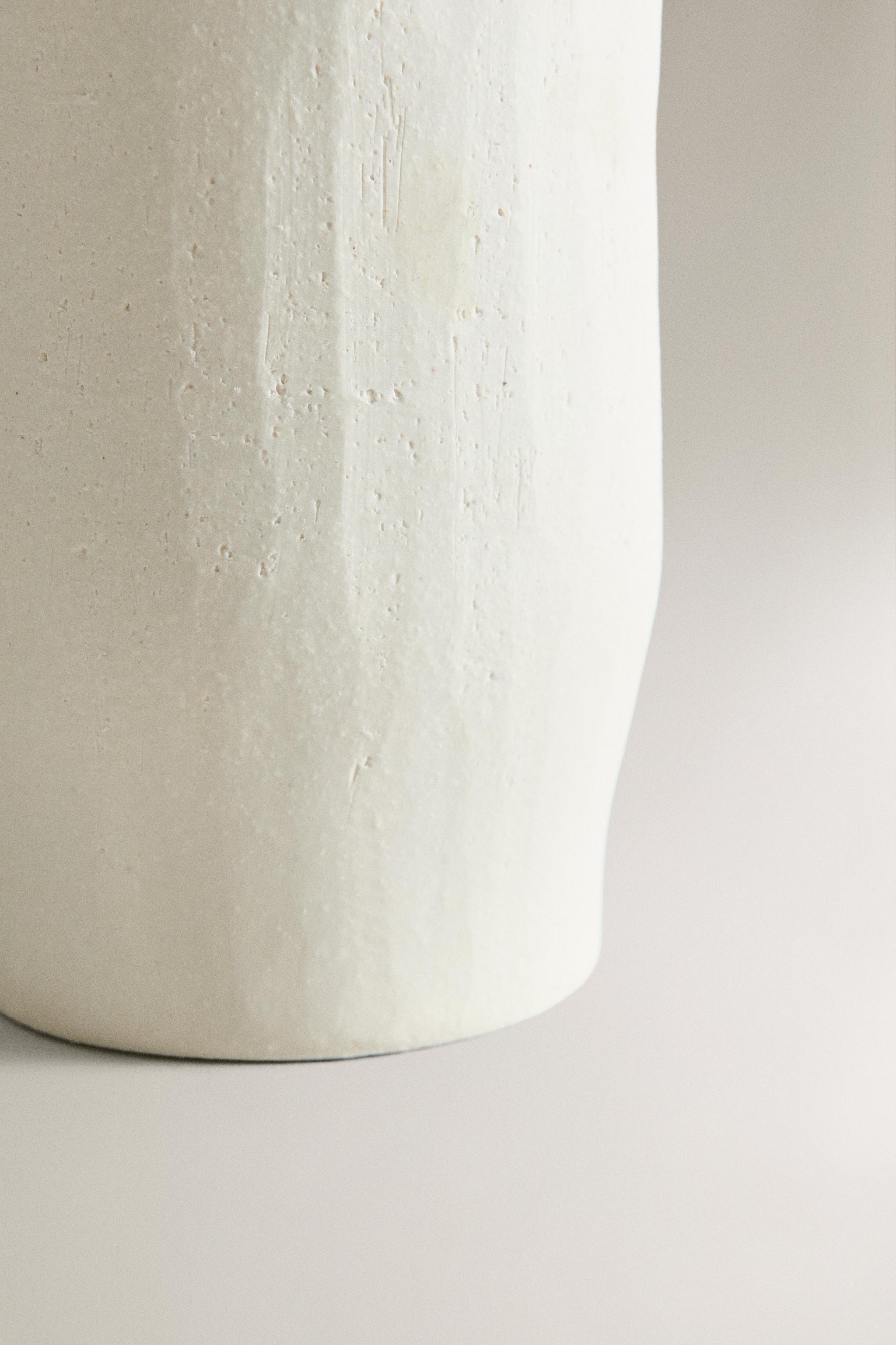 CERAMIC MATTE SOAP DISPENSER