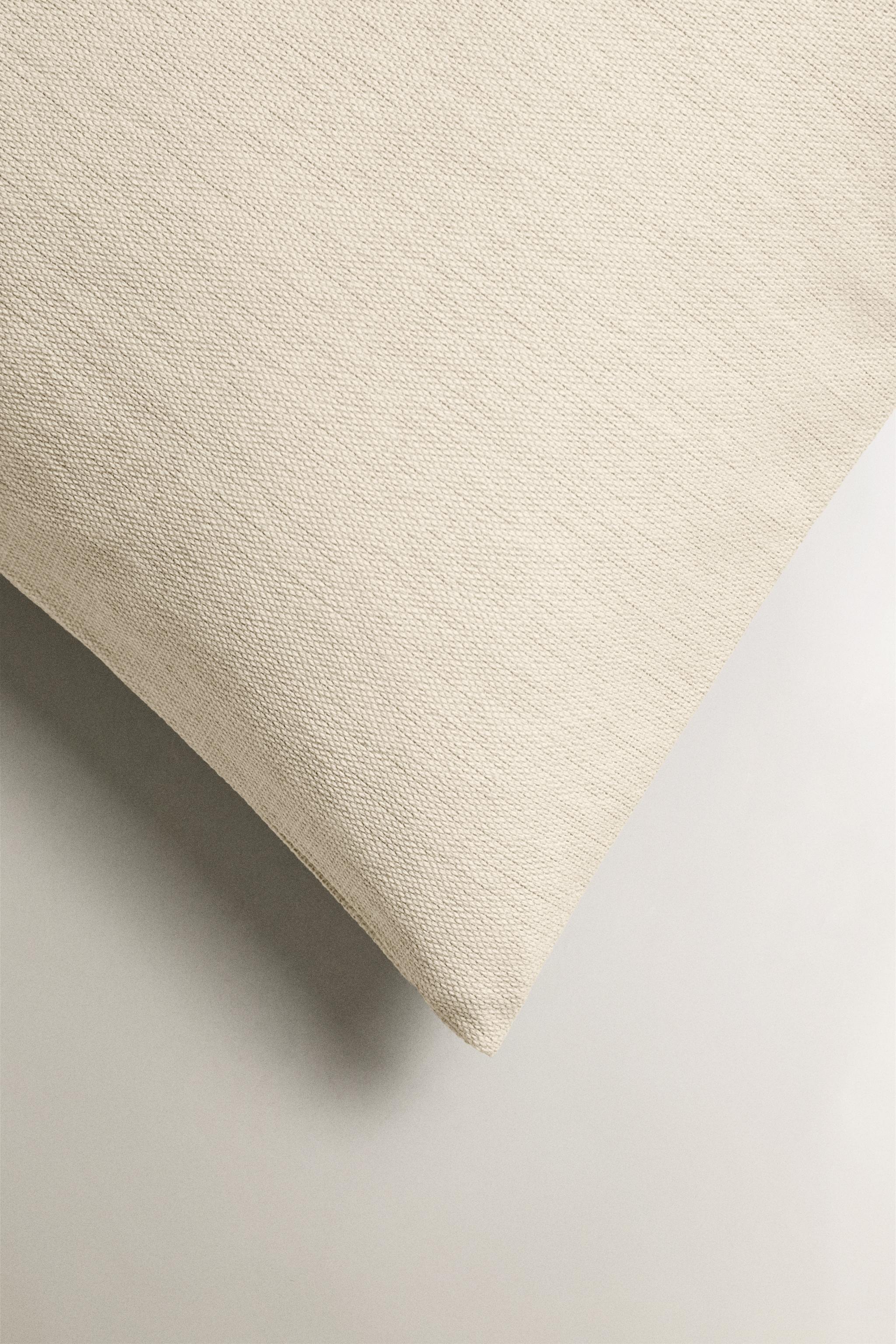 PLAIN THROW PILLOW COVER