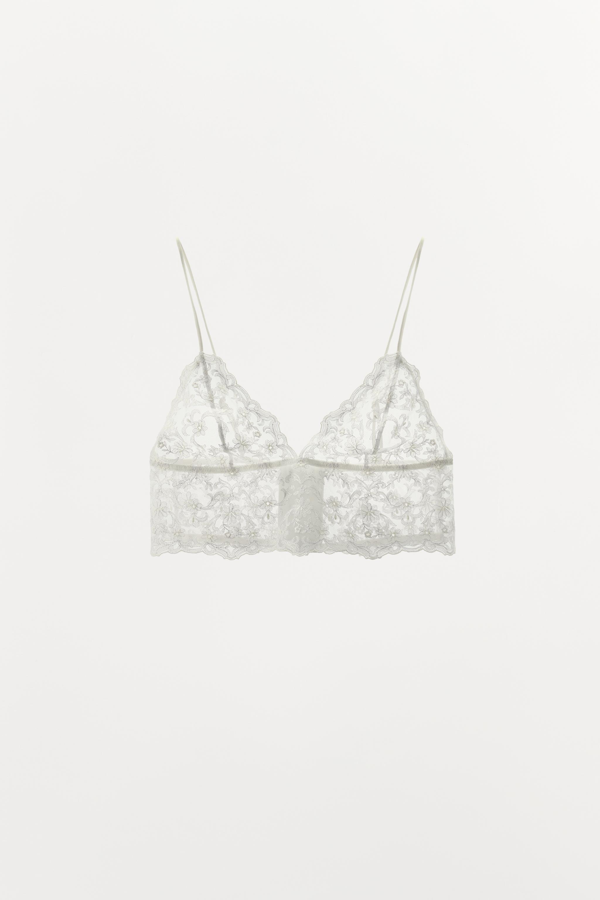 EMBROIDERED LACE BANDEAU BRALETTE