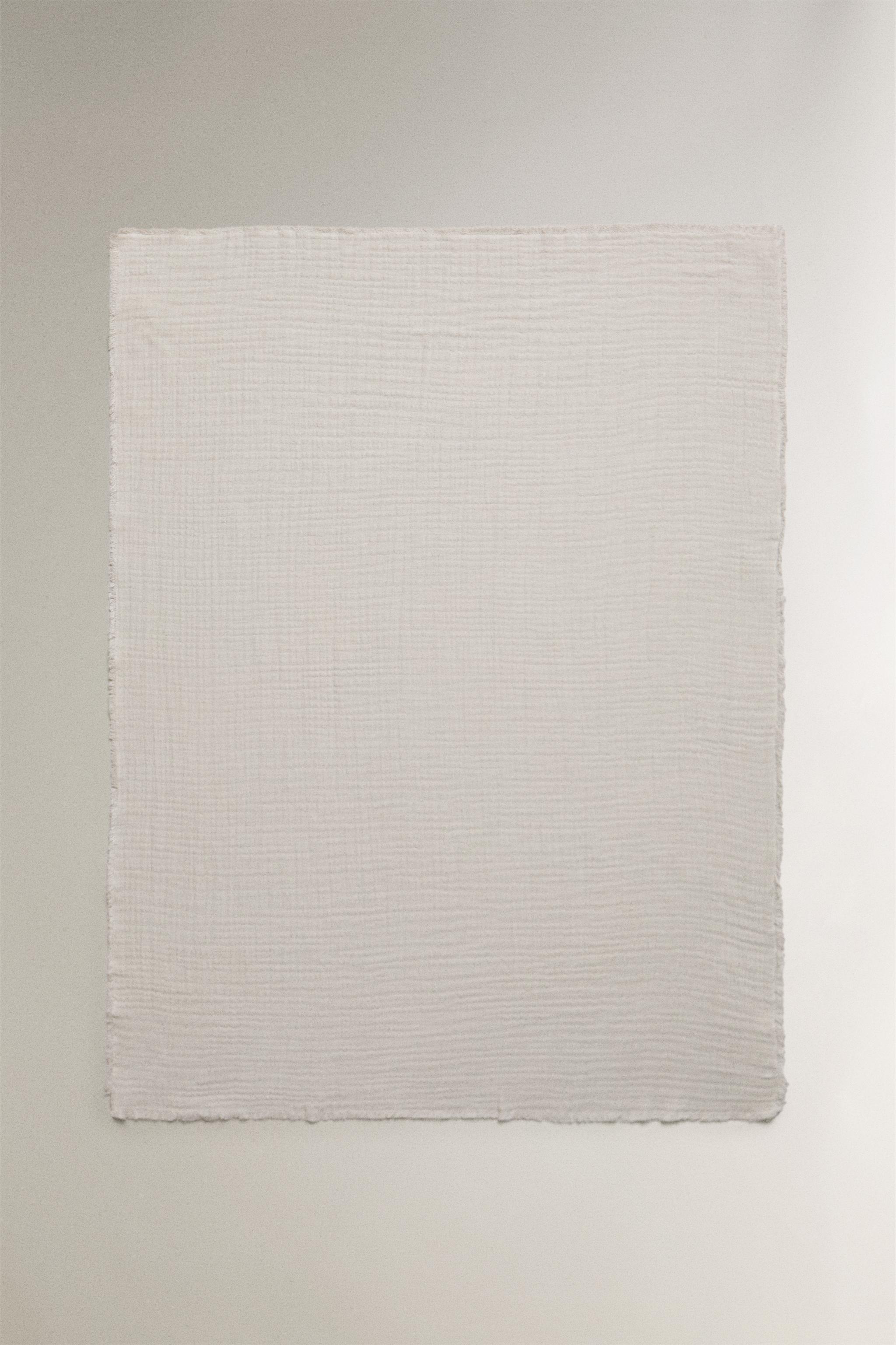 CHILDREN'S MUSLIN BLANKET