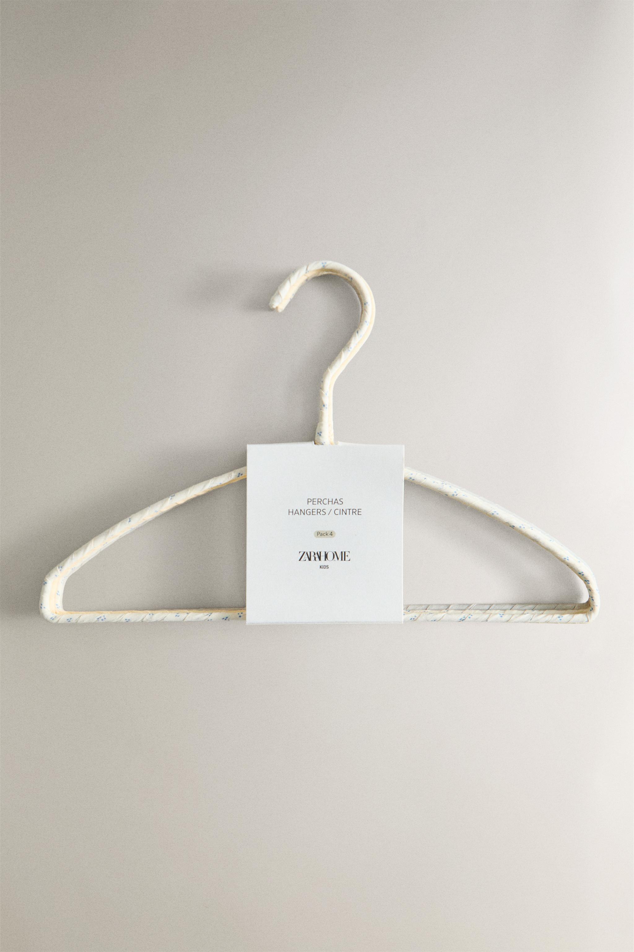 SET OF LINED BABY HANGERS (SET OF 4)