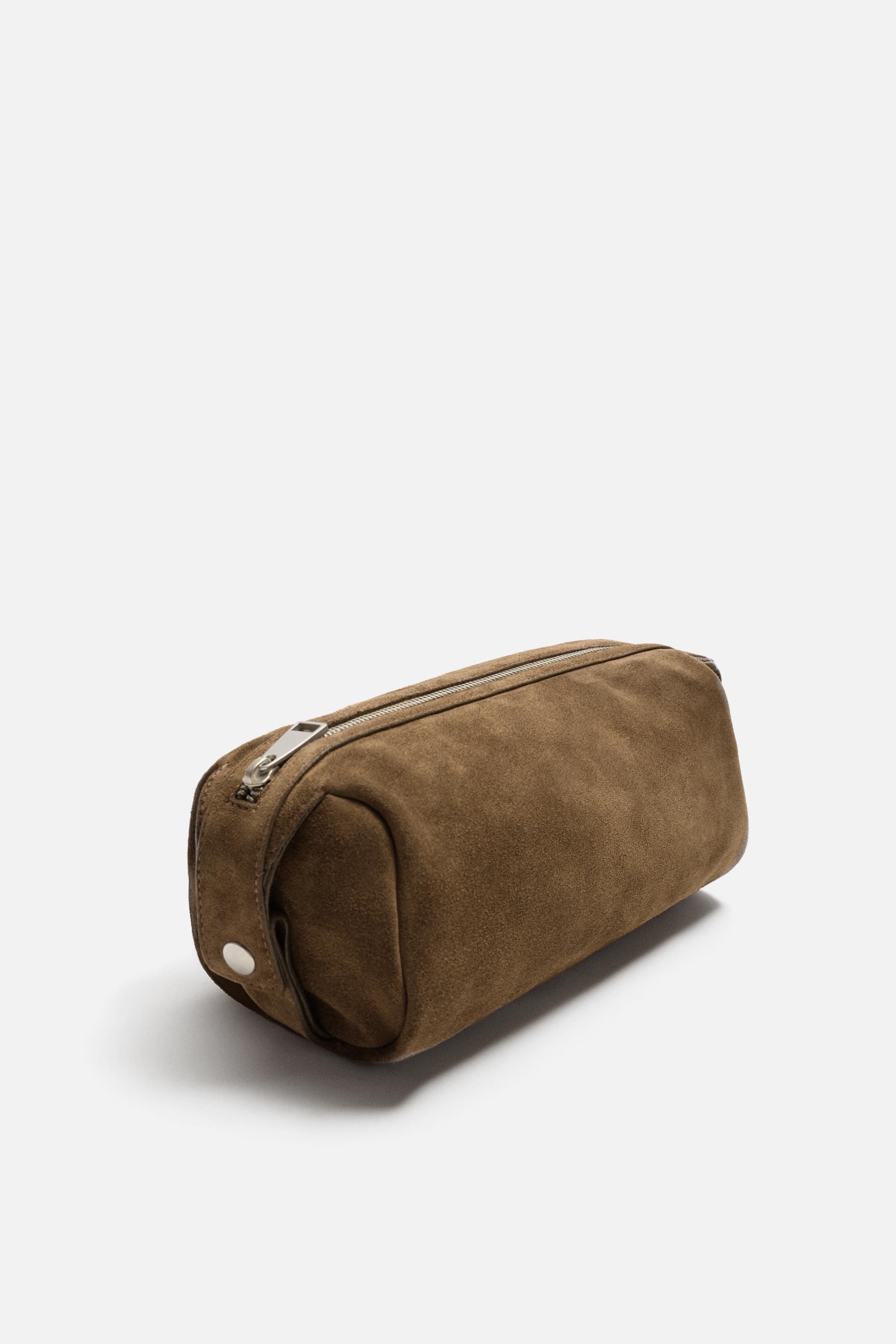 LEATHER TOILETRY BAG