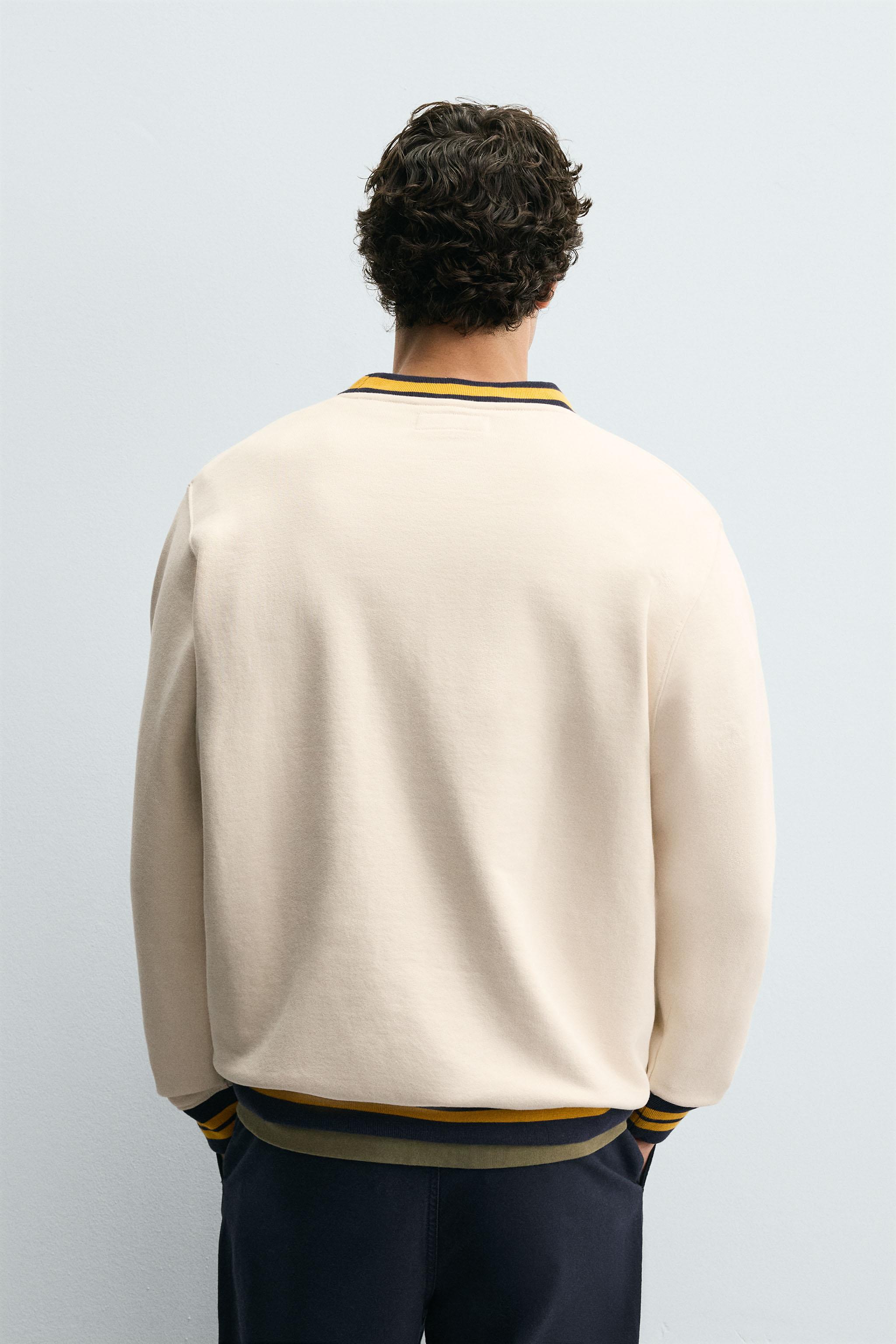 CONTRAST RIB EMBROIDERED SWEATSHIRT