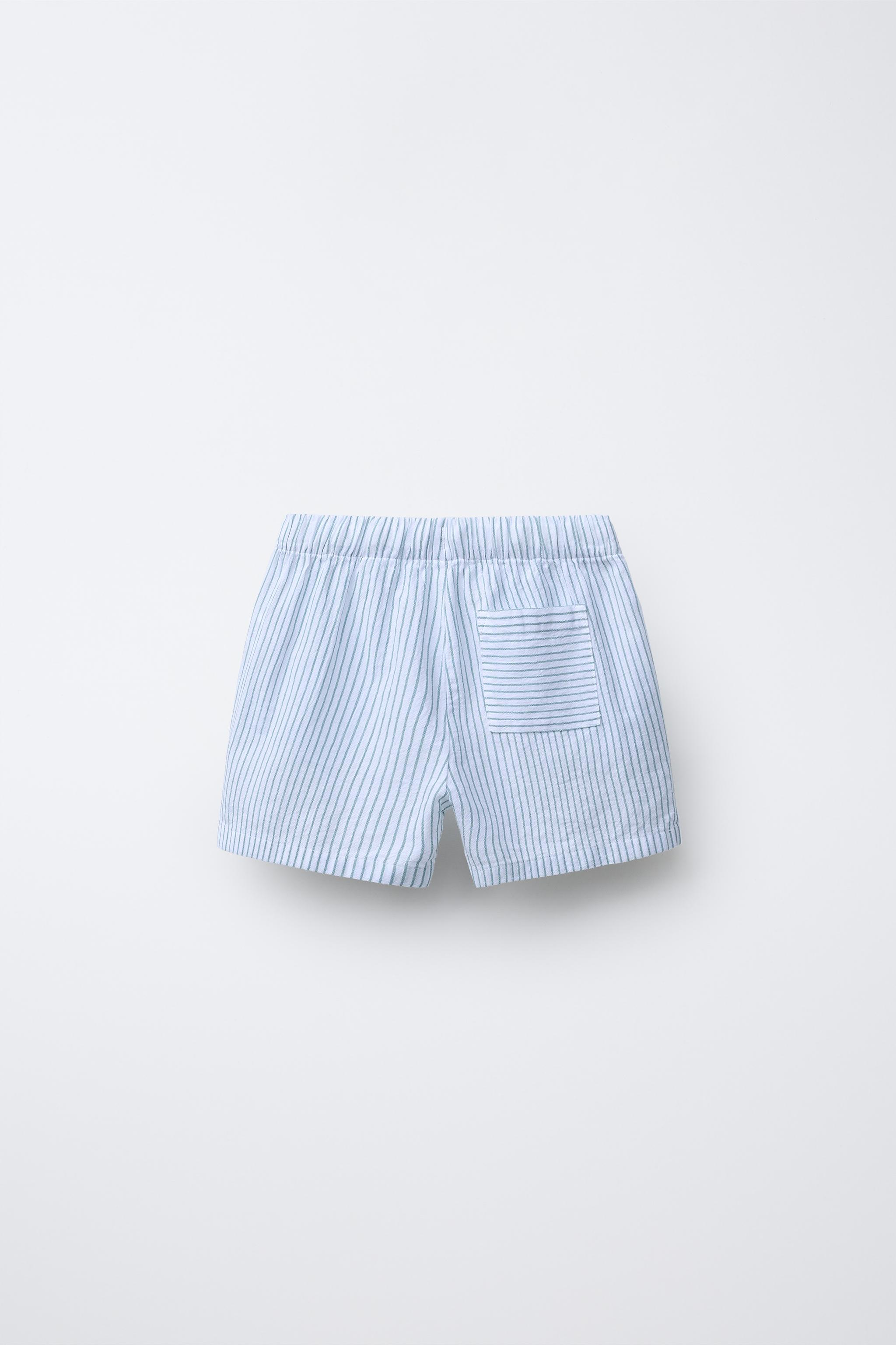 TEXTURED STRIPED SHORTS