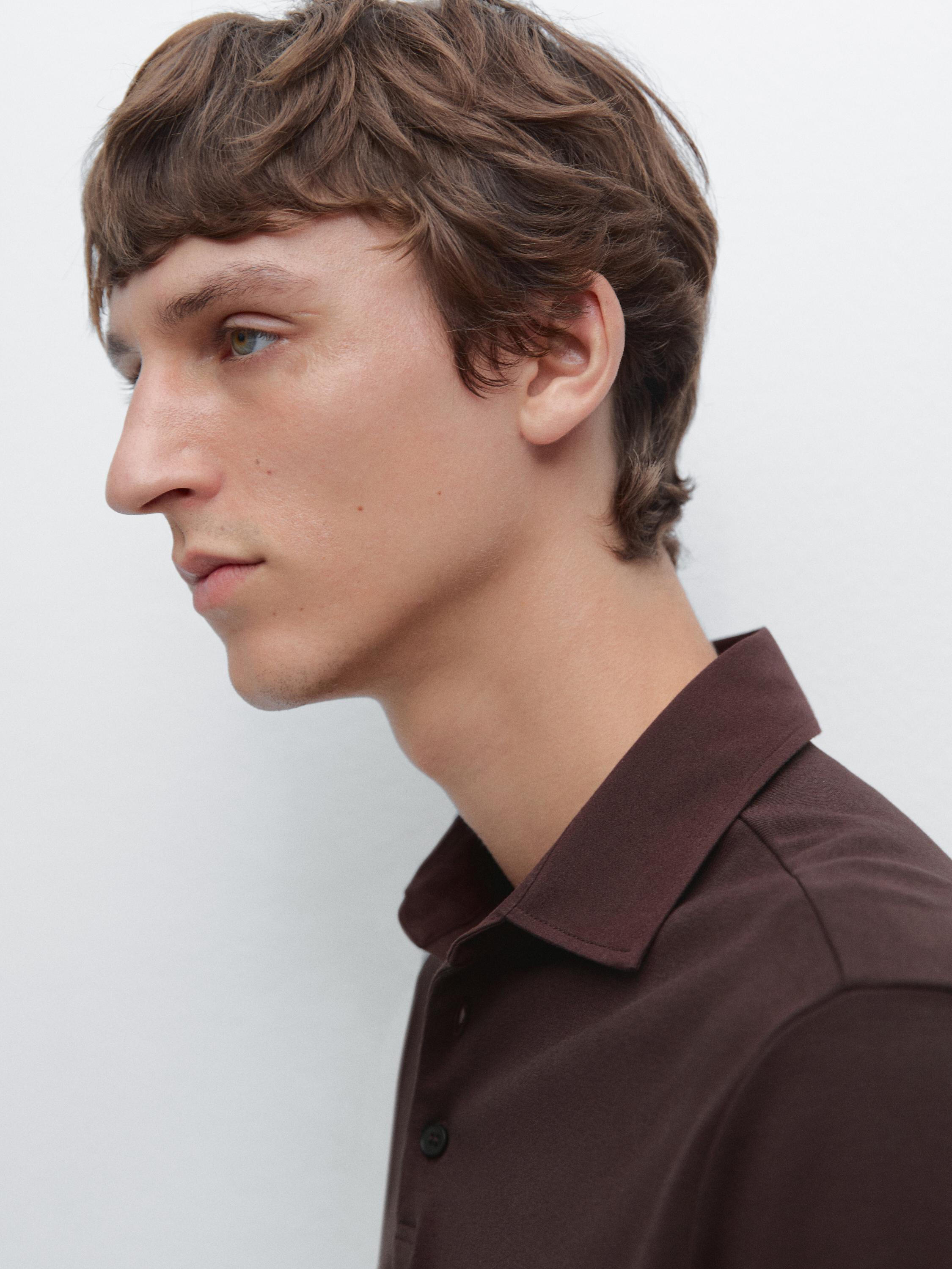 Long sleeve polo shirt with contrast collar