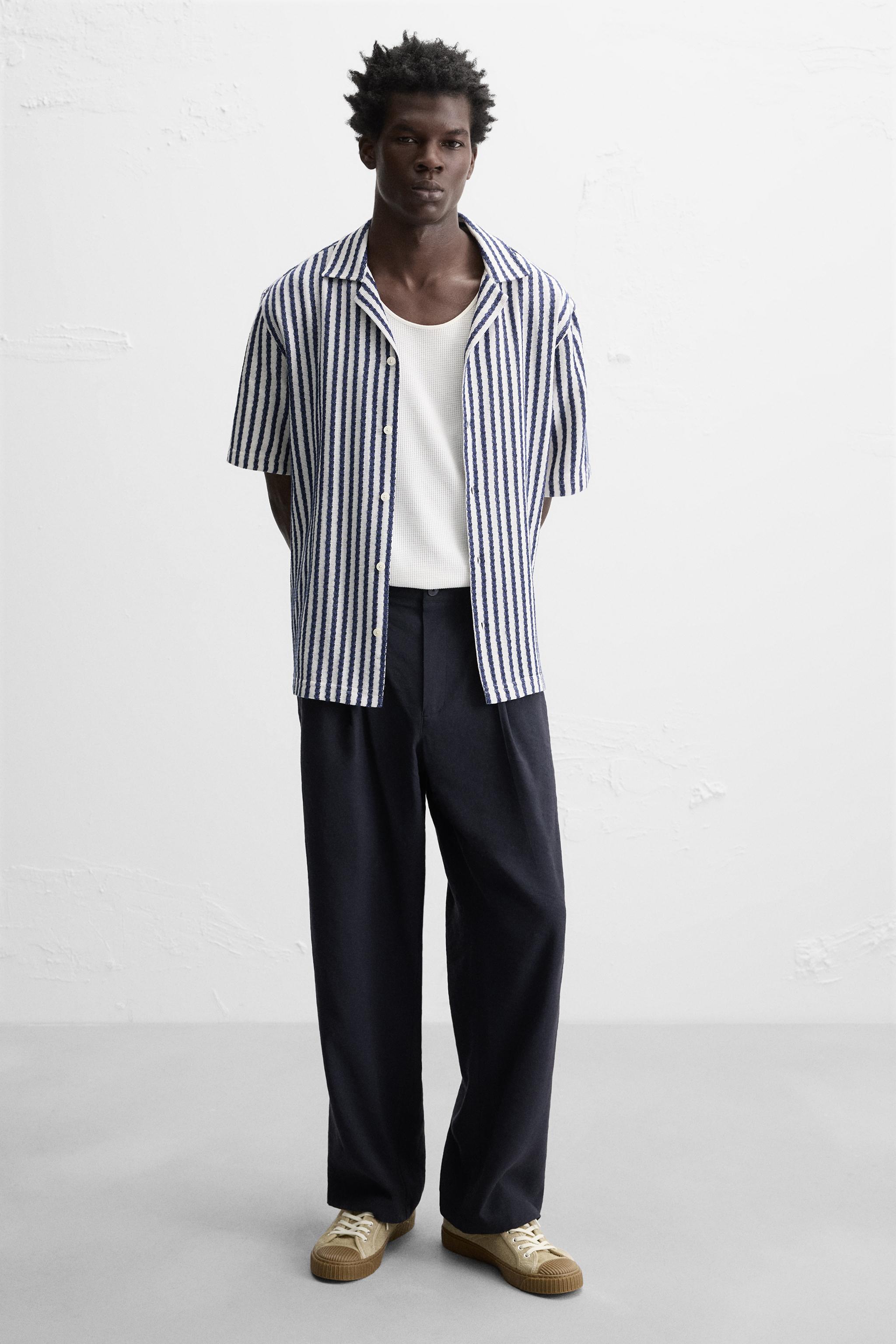 CONTRAST LEATHER SNEAKERS