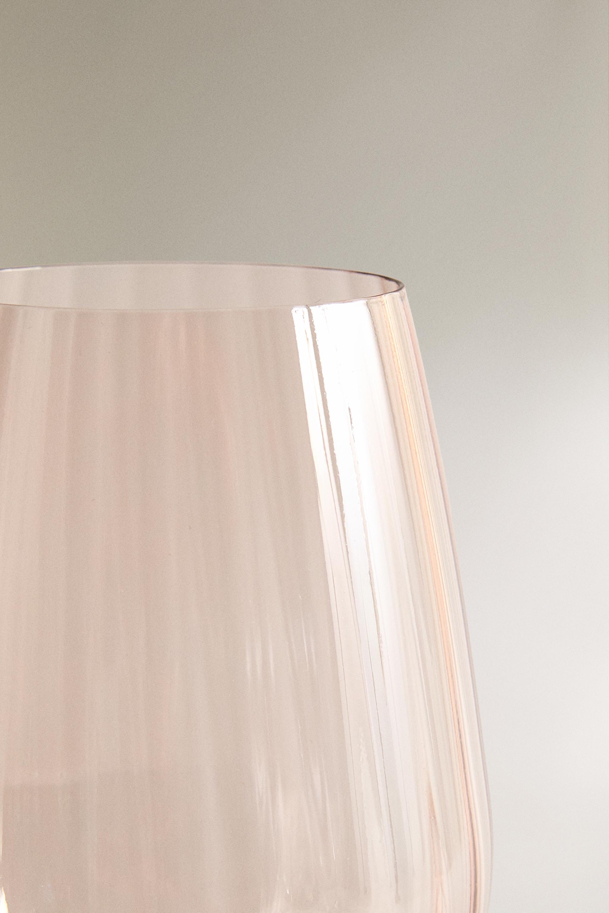 OPTICAL-DESIGN CRYSTALLINE WINE GLASS