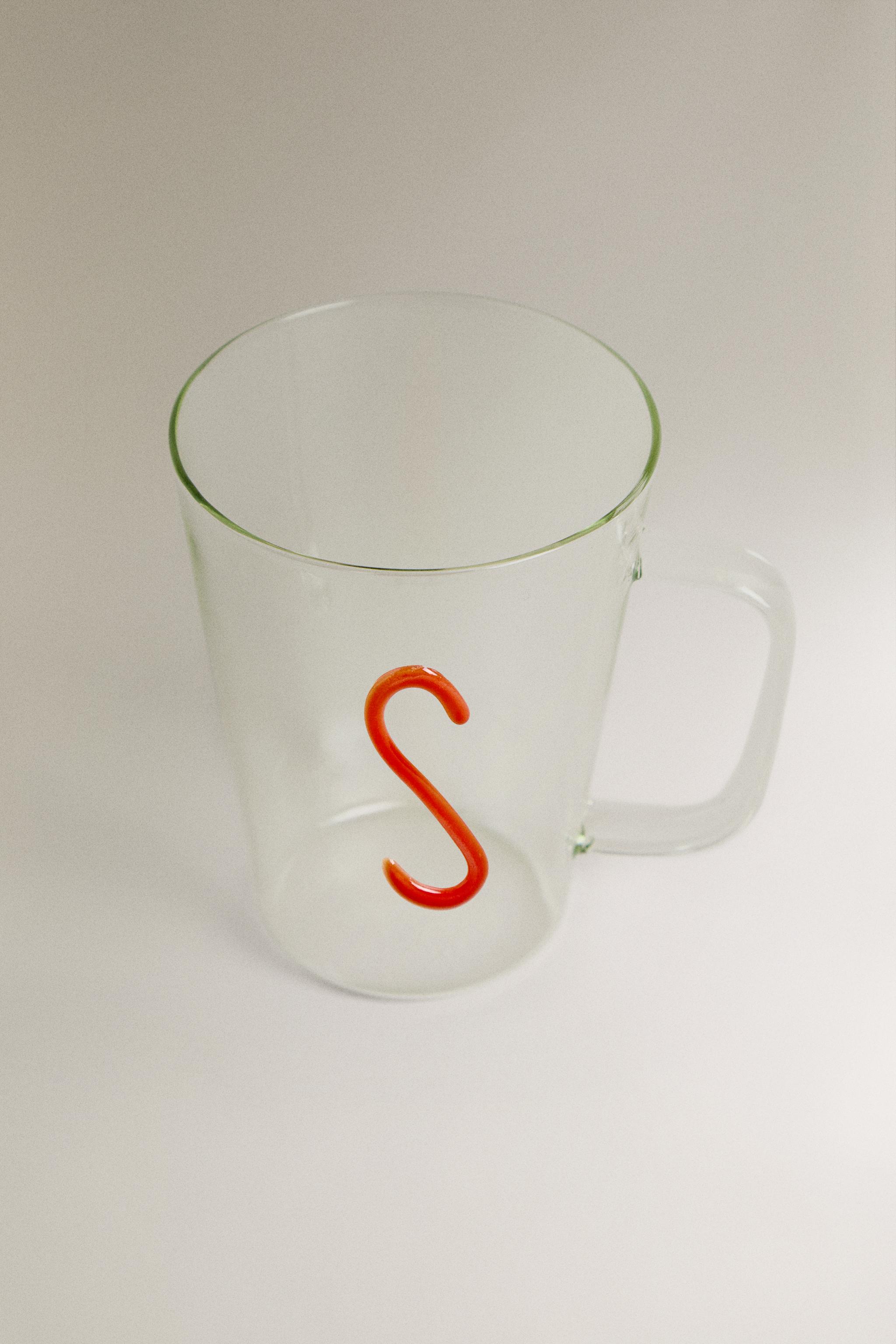 BOROSILICATE MUG WITH INITIAL S