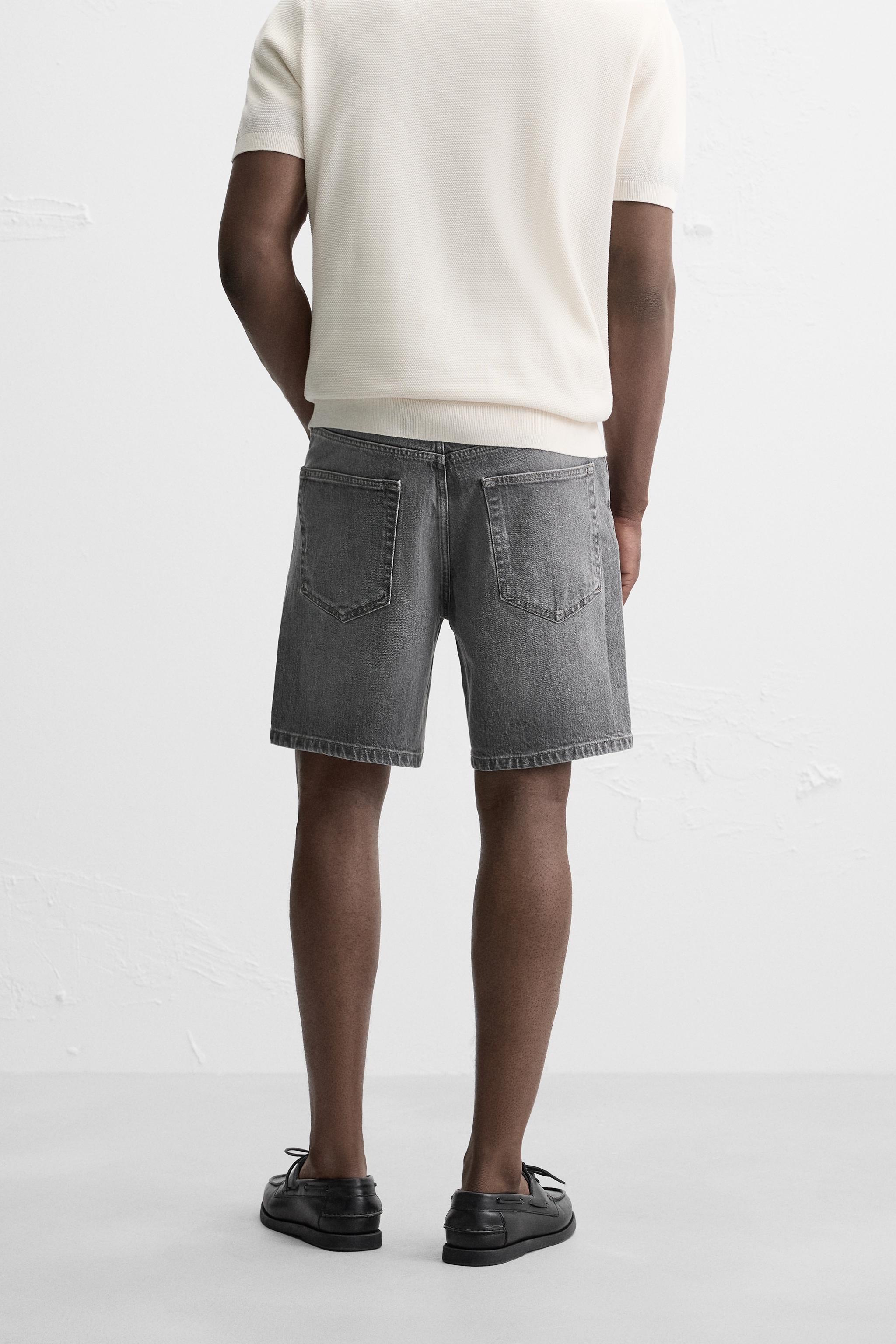 REGULAR FIT DENIM SHORTS