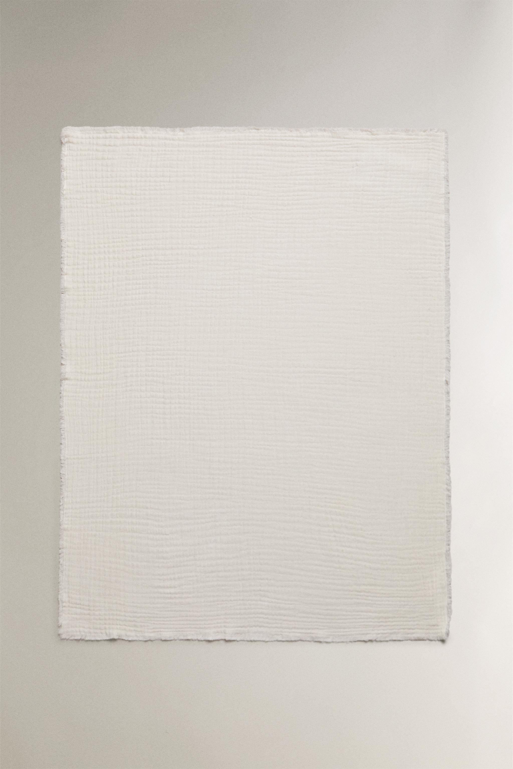 CHILDREN'S MUSLIN BLANKET