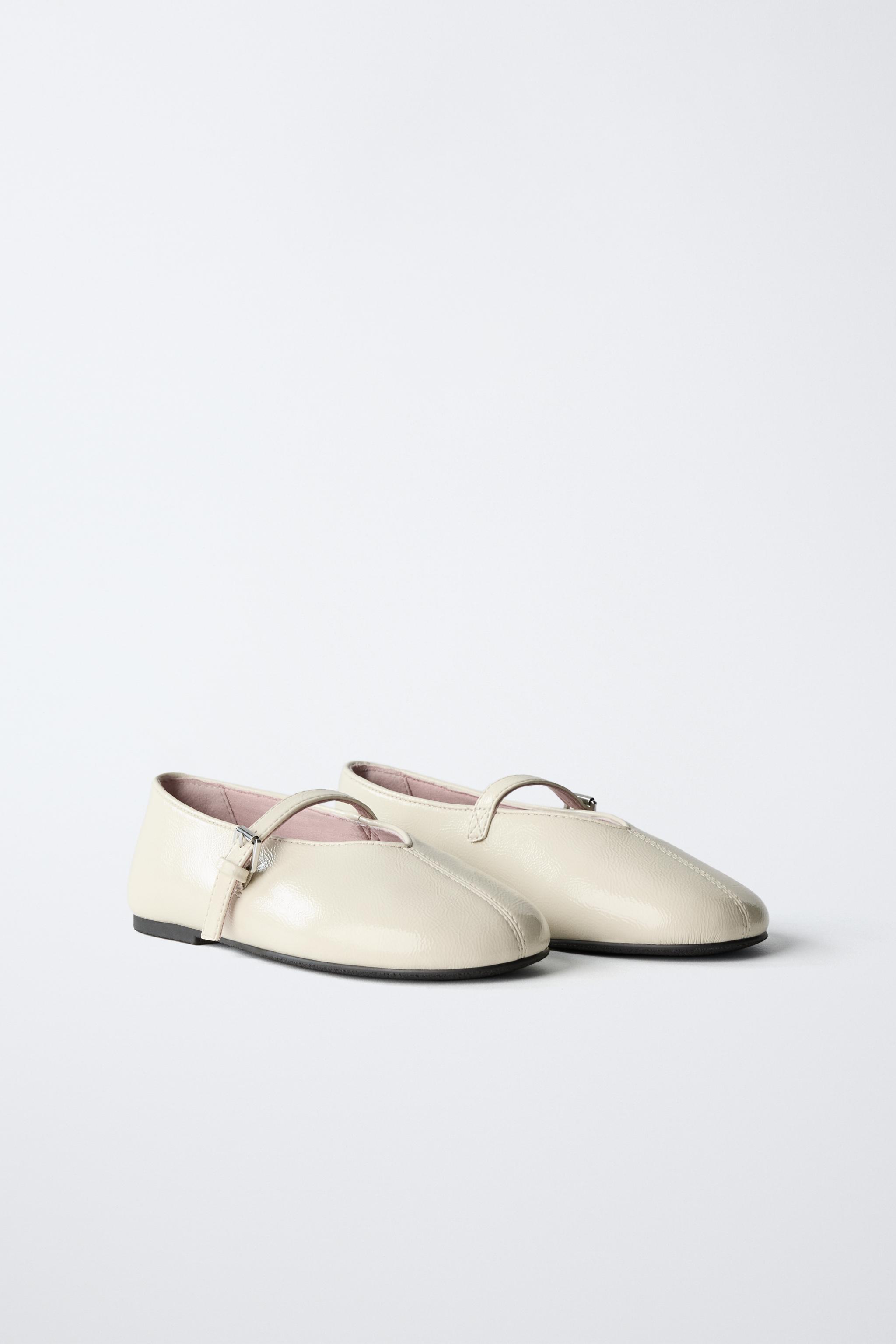 PATENT BALLET FLATS