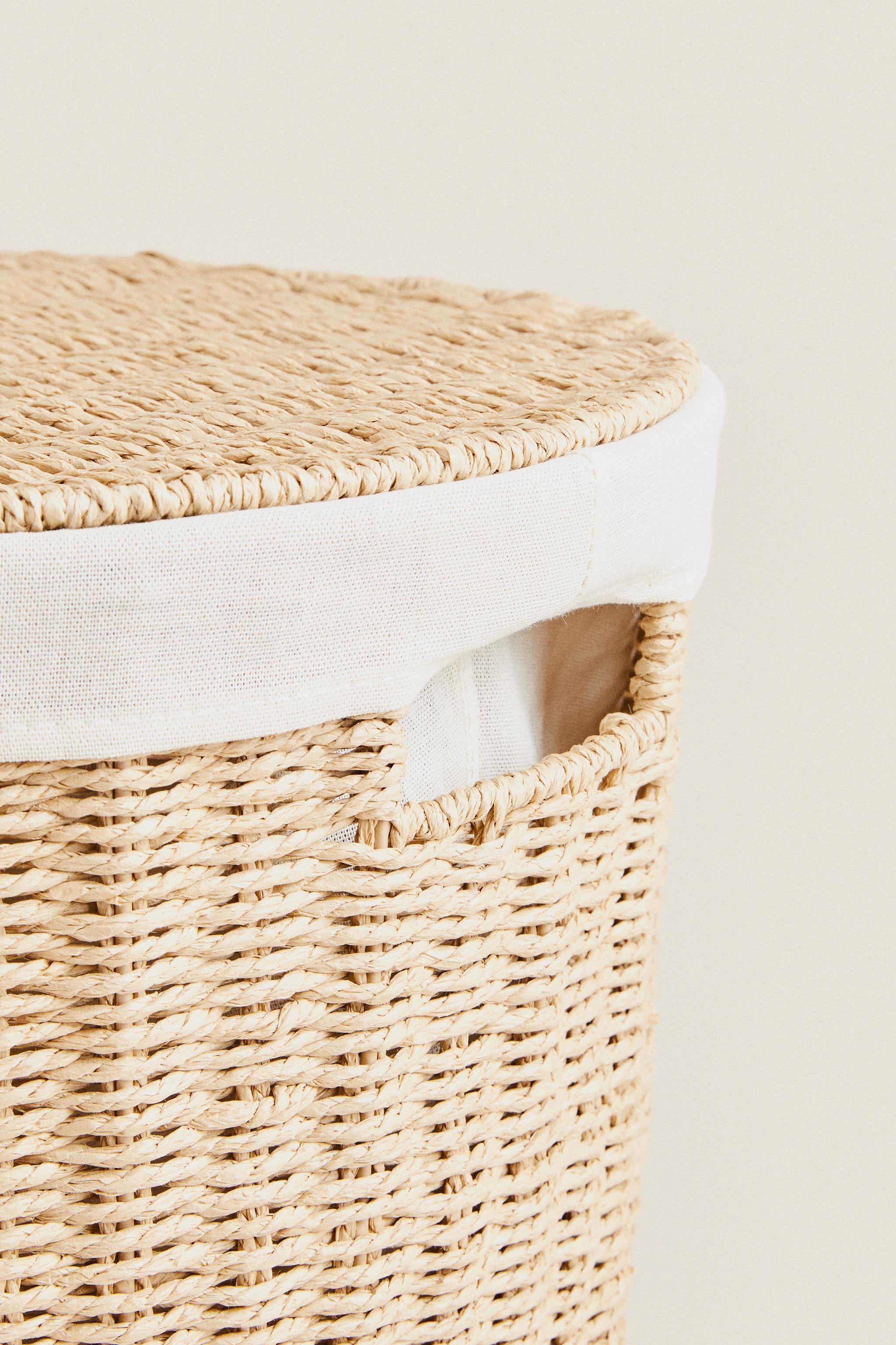 OVAL FABRIC-LINED LAUNDRY HAMPER