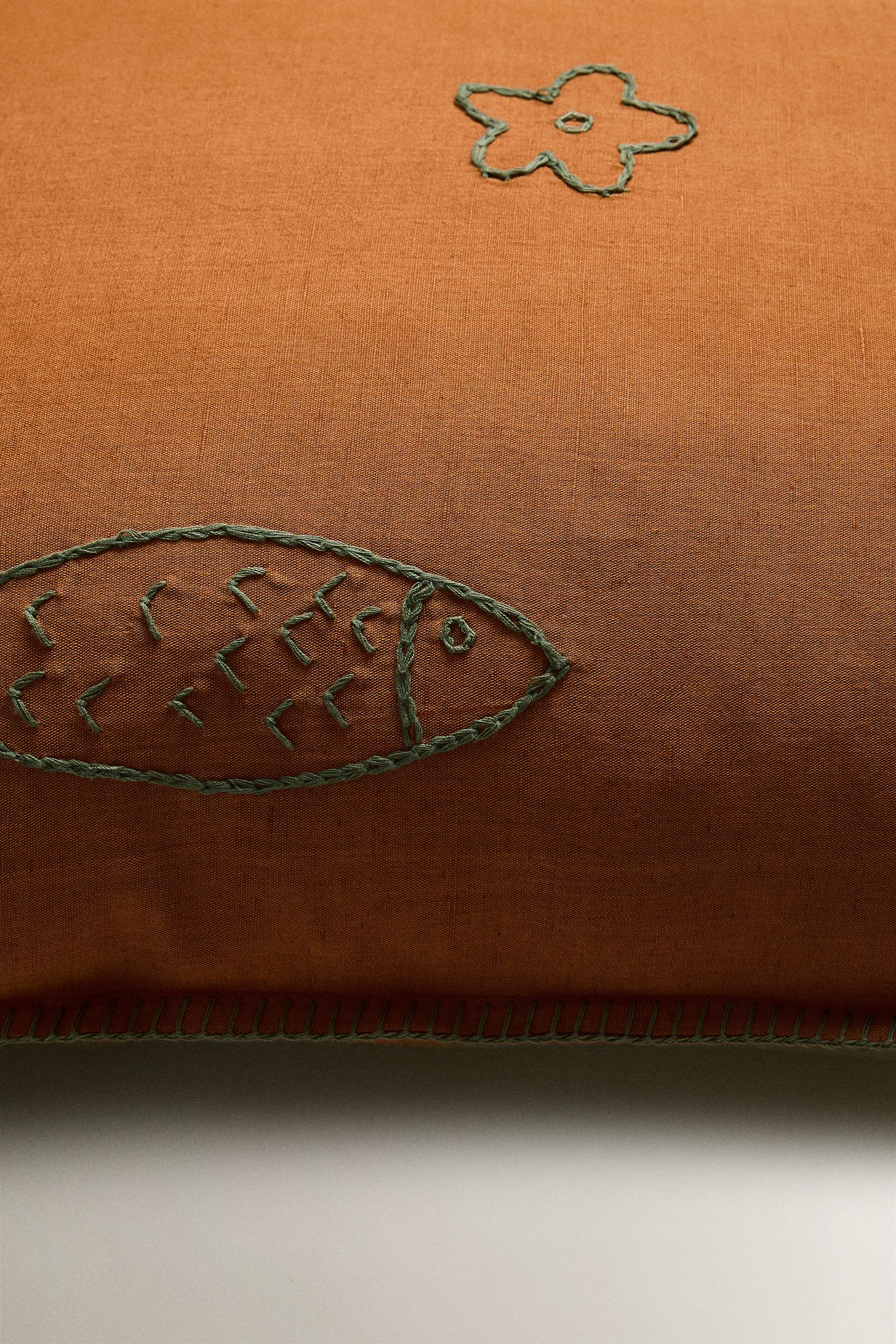 THROW PILLOW COVER WITH RAISED DESIGN EMBROIDERY