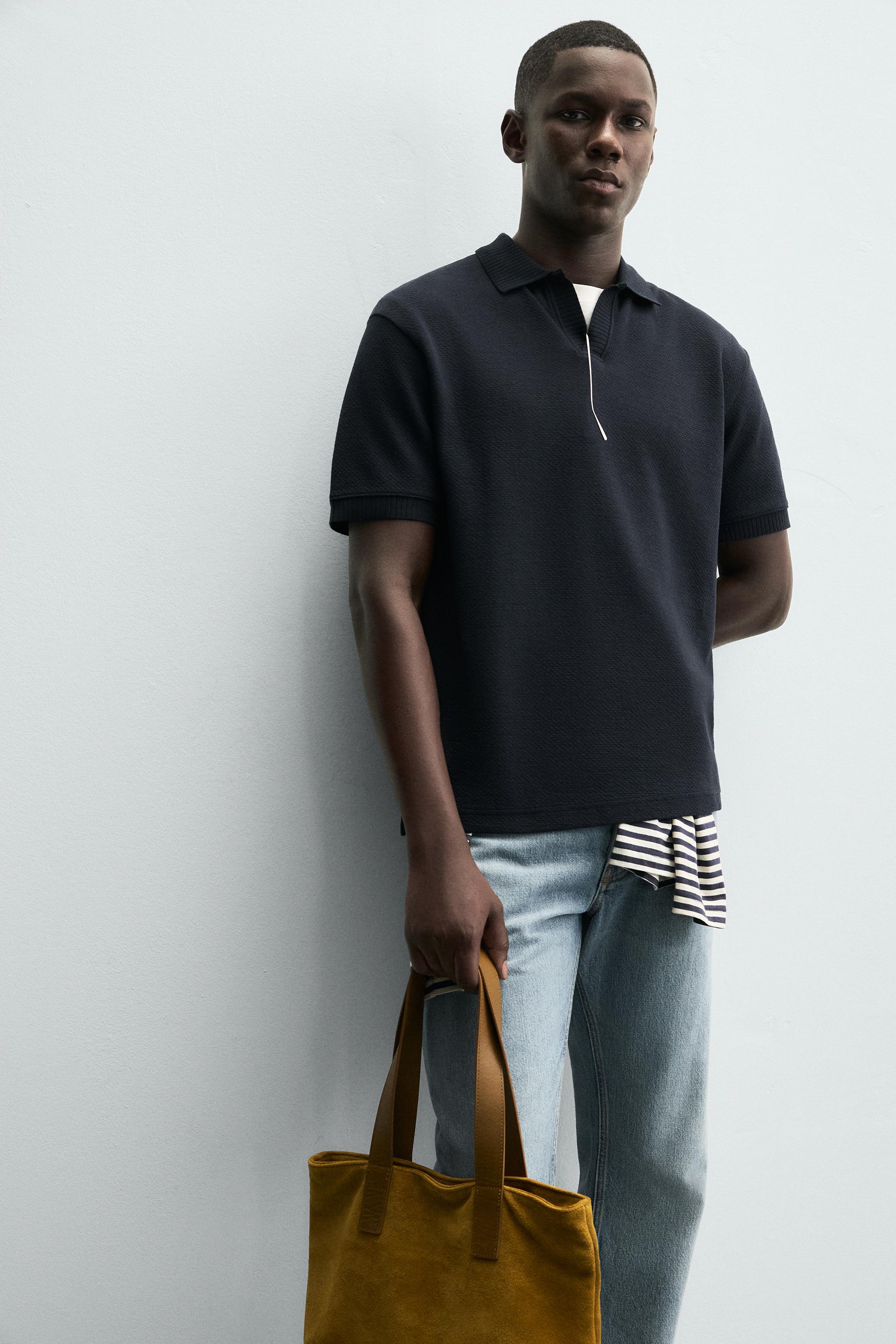 TEXTURED REGULAR FIT POLO SHIRT