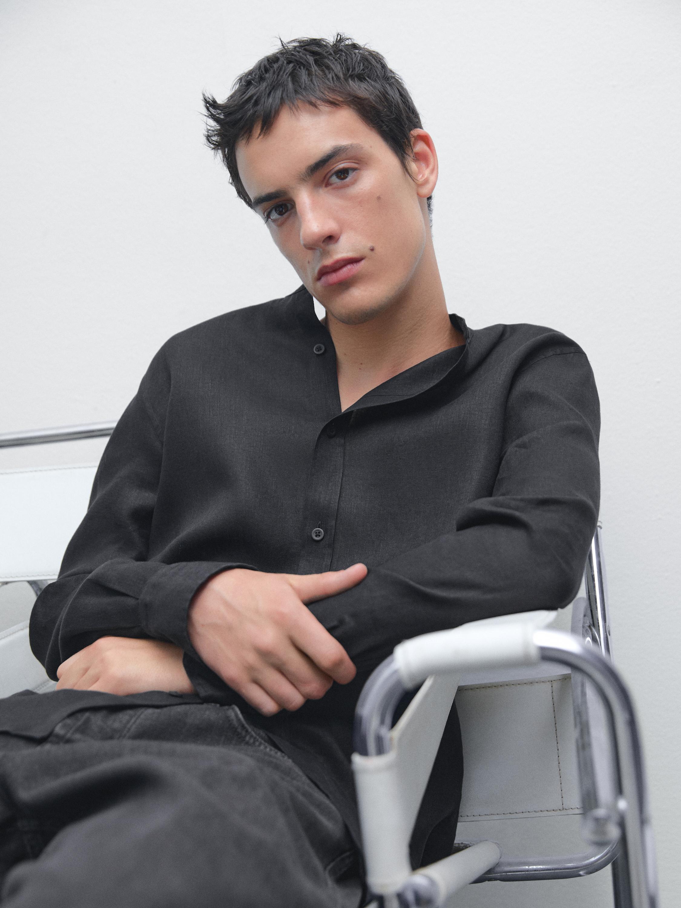 Regular-fit shirt with stand collar