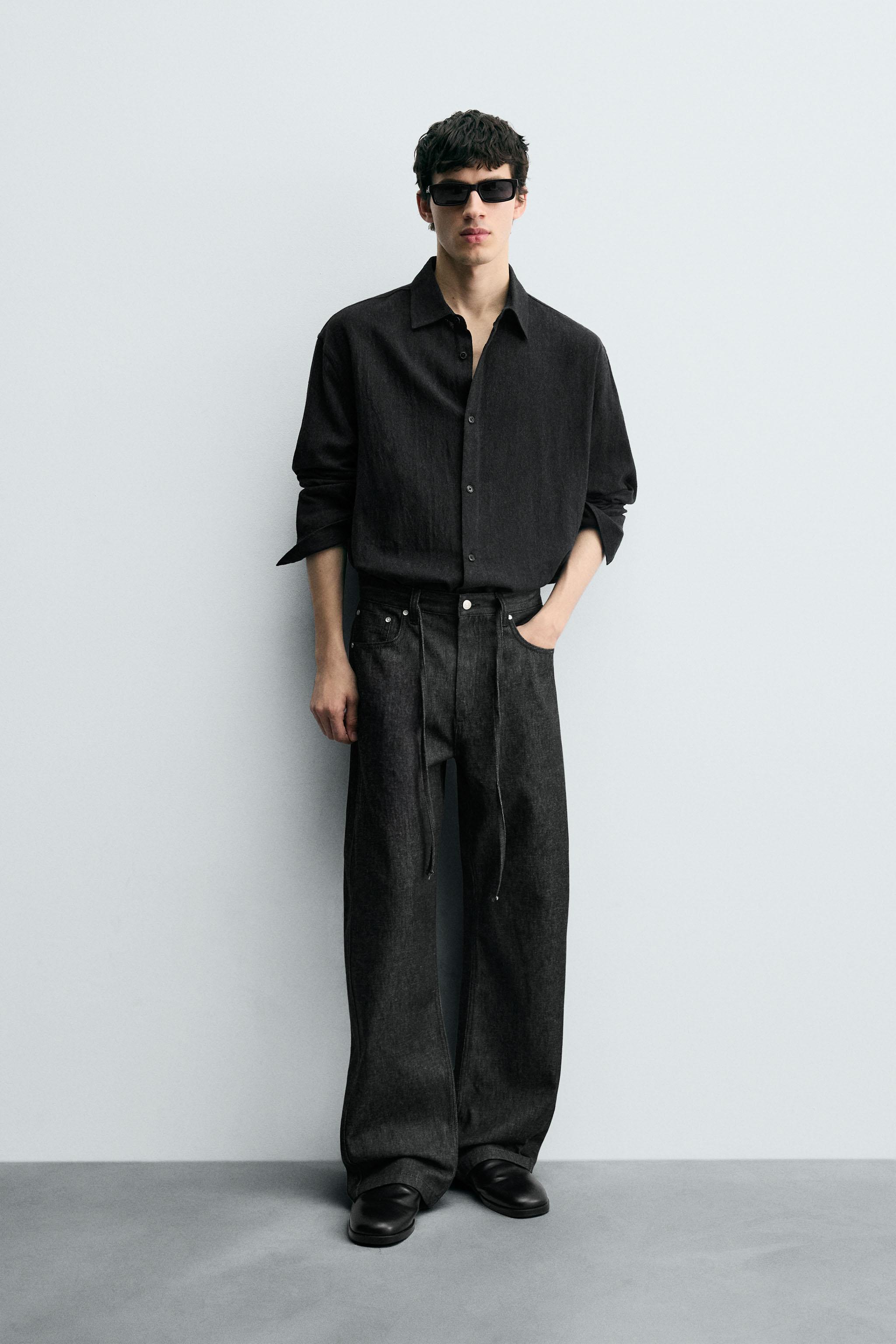 RELAXED FLARE FIT JEANS