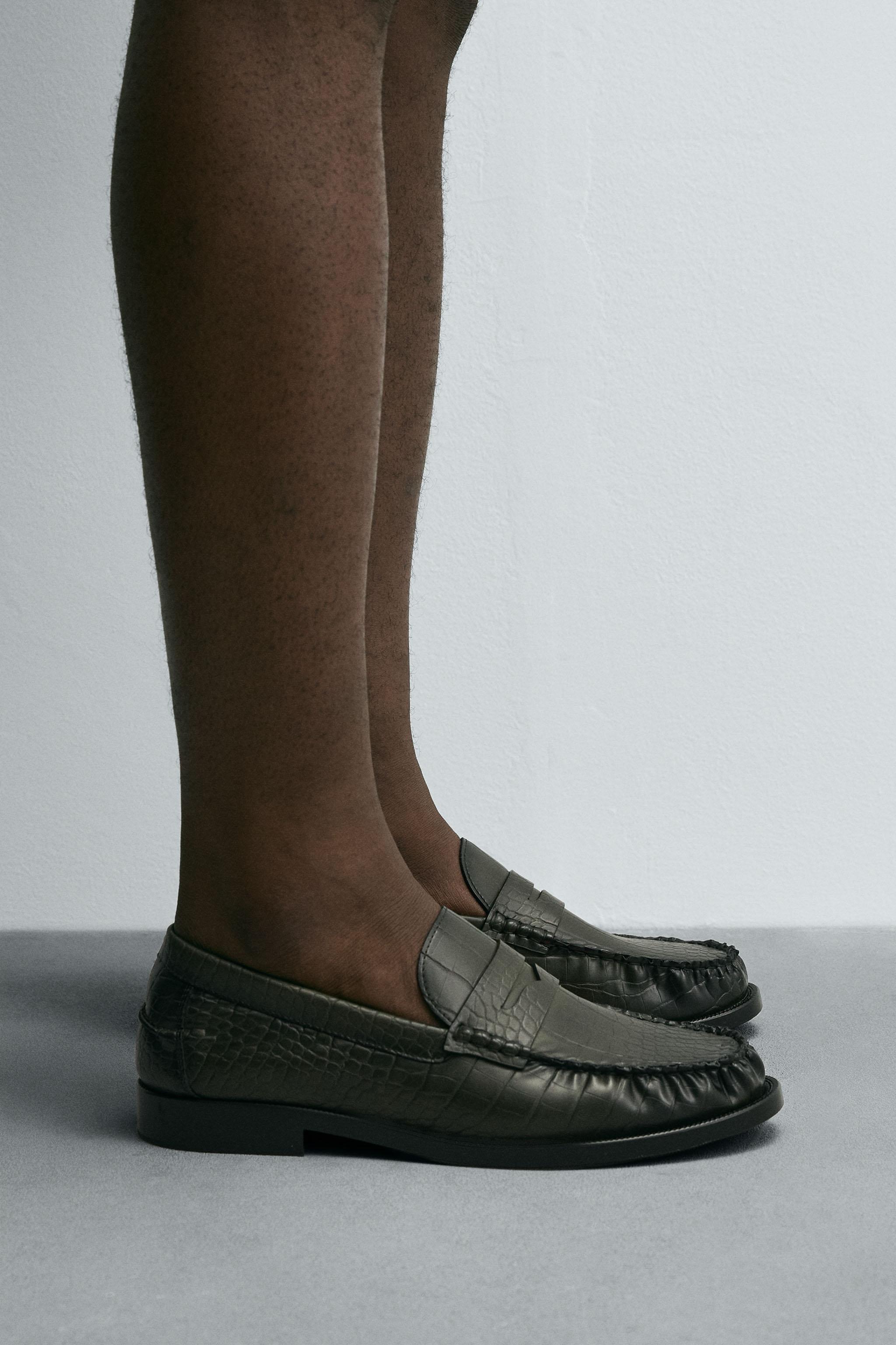 CROCODILE-EFFECT LOAFERS