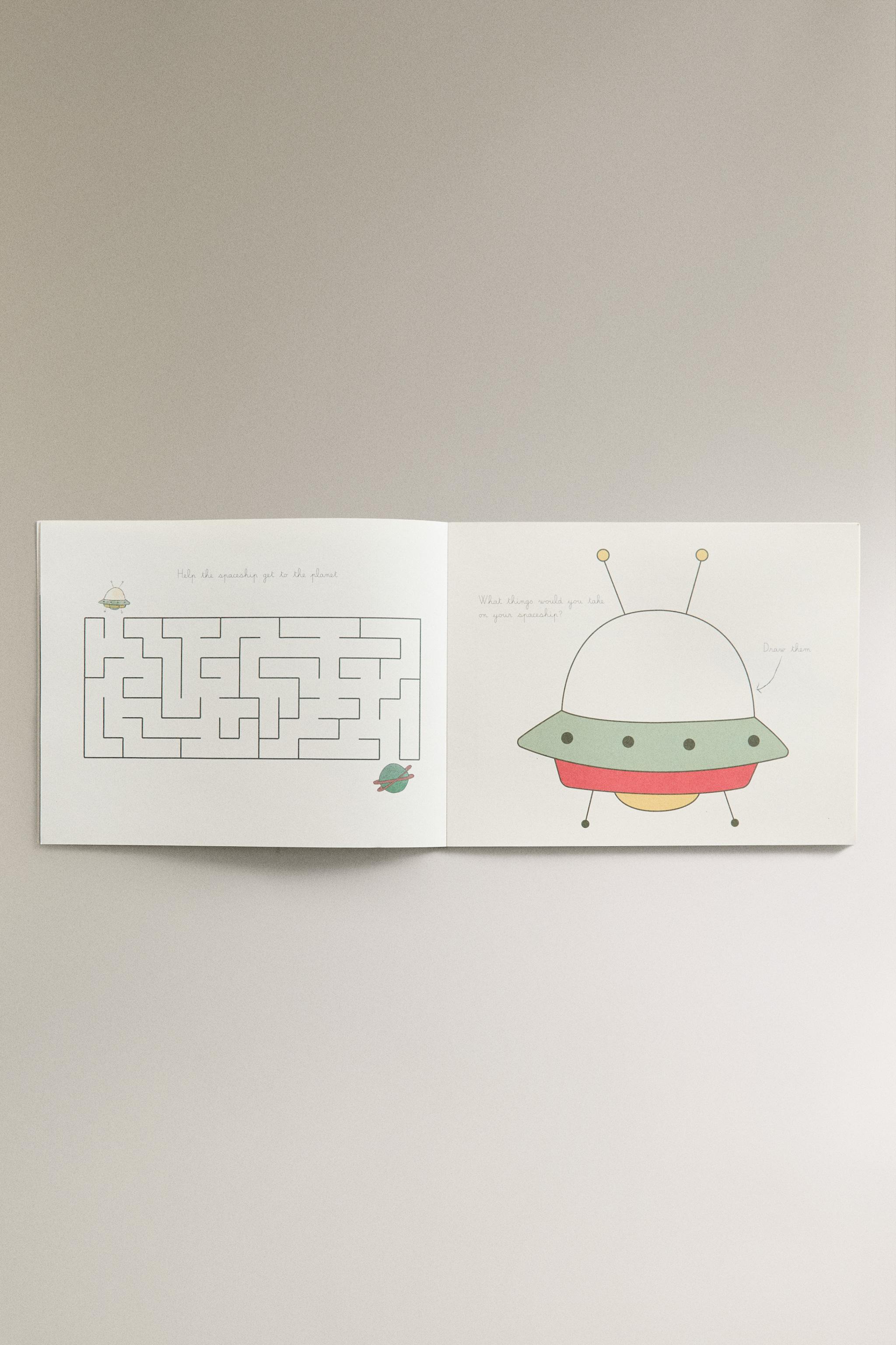 CHILDREN'S SPACE ACTIVITY BOOK