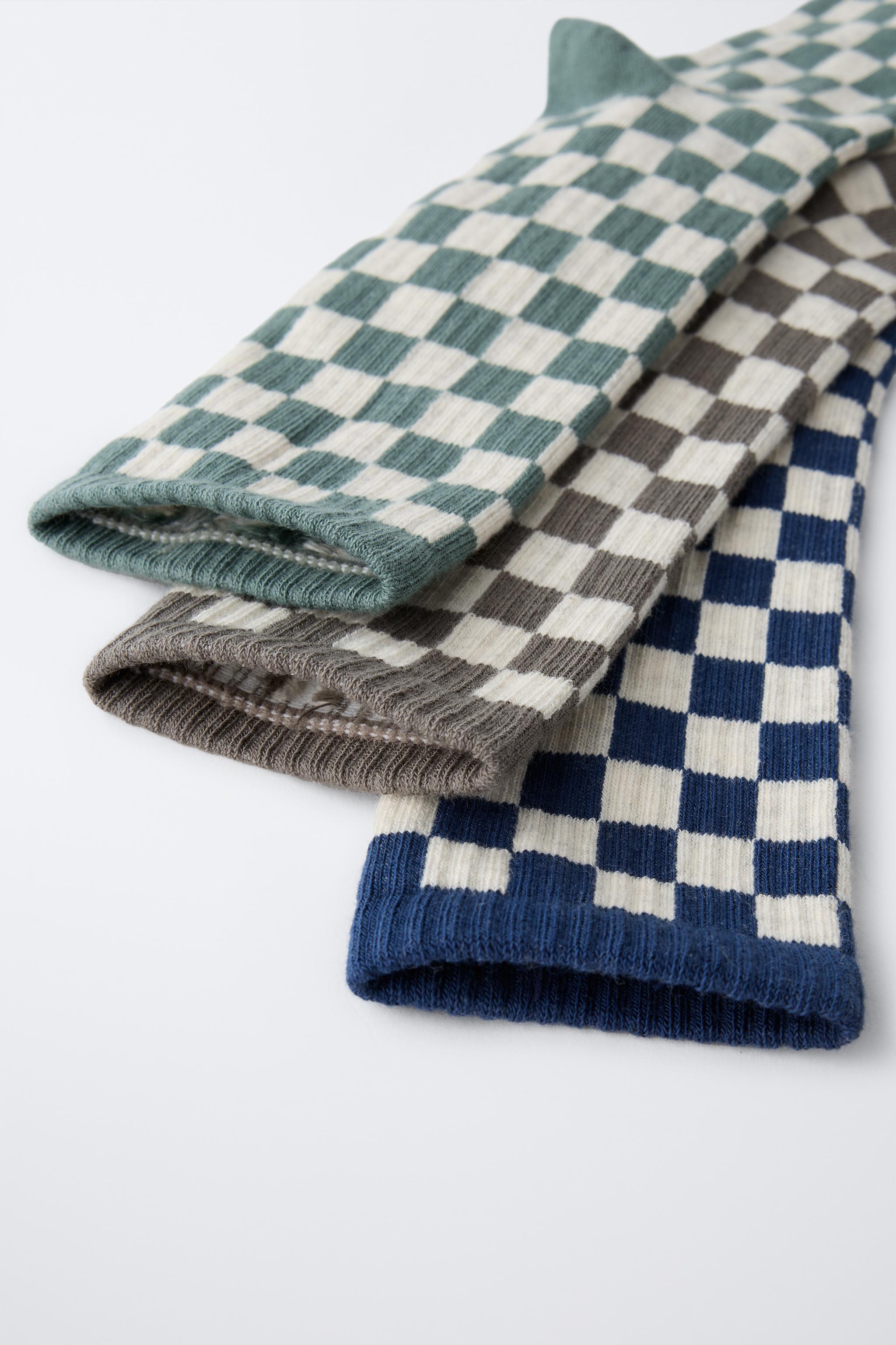 THREE-PACK OF CHECKERED LONG SOCKS