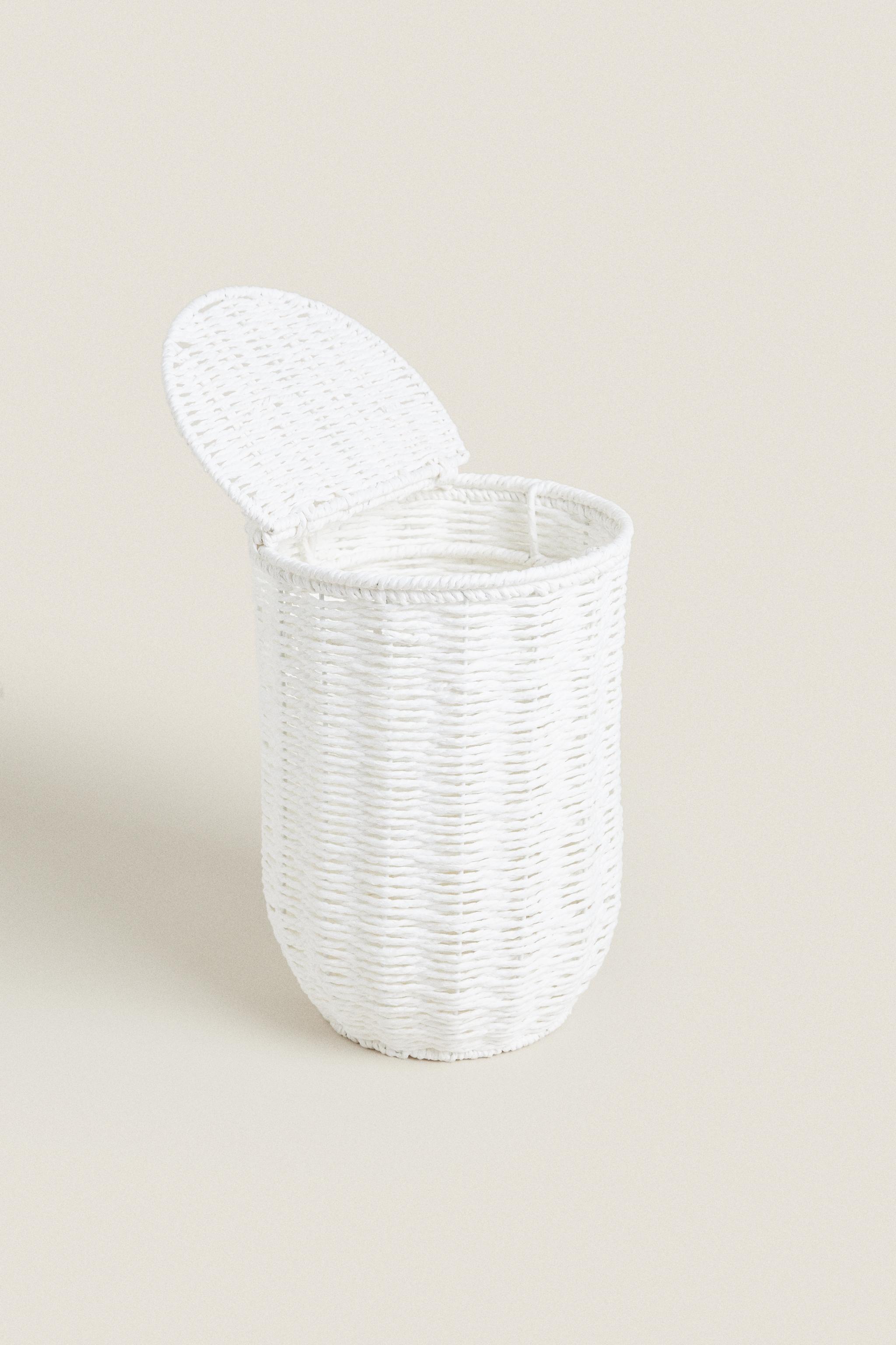 BATHROOM TRASH CAN WITH REMOVABLE LID