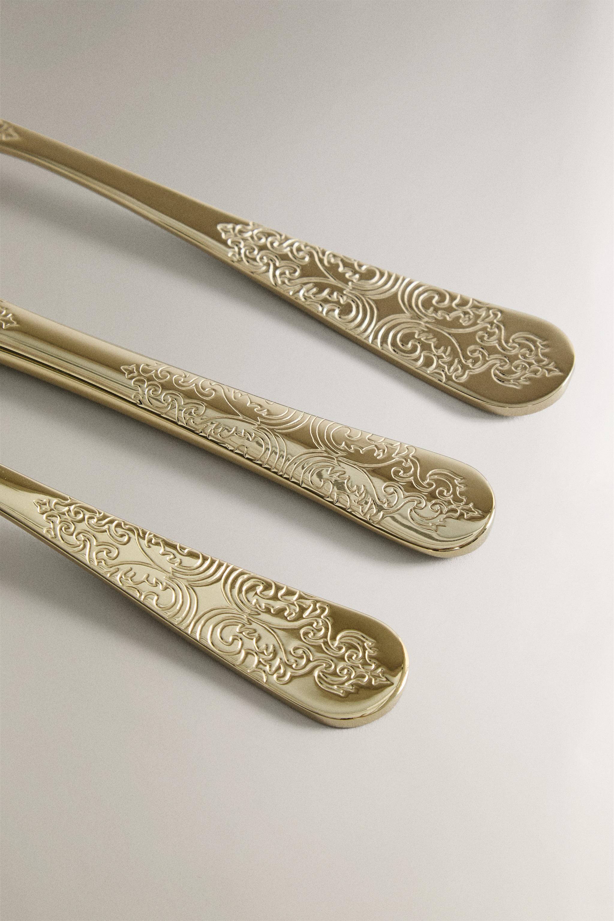 ENGRAVED FLATWARE SET