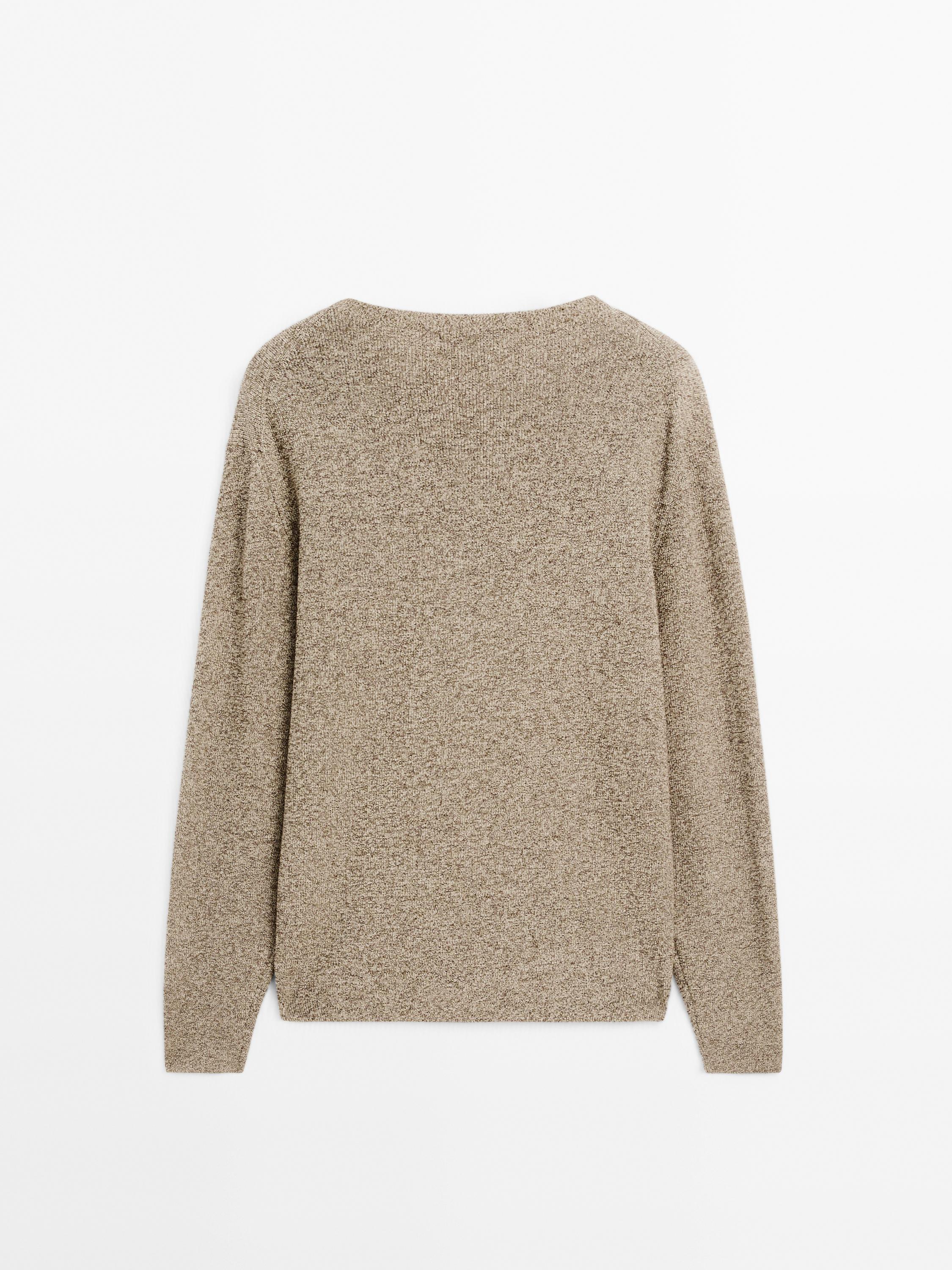 100% cotton mouliné knit sweater
