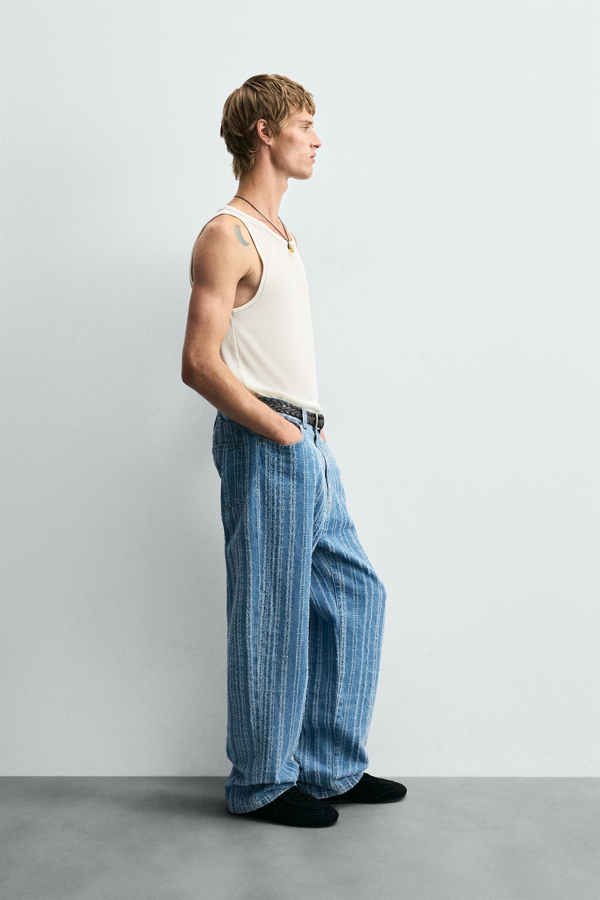 TEXTURED STRIPED JEANS